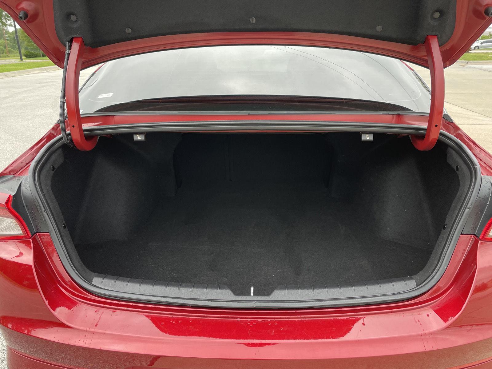 Vehicle photo 32