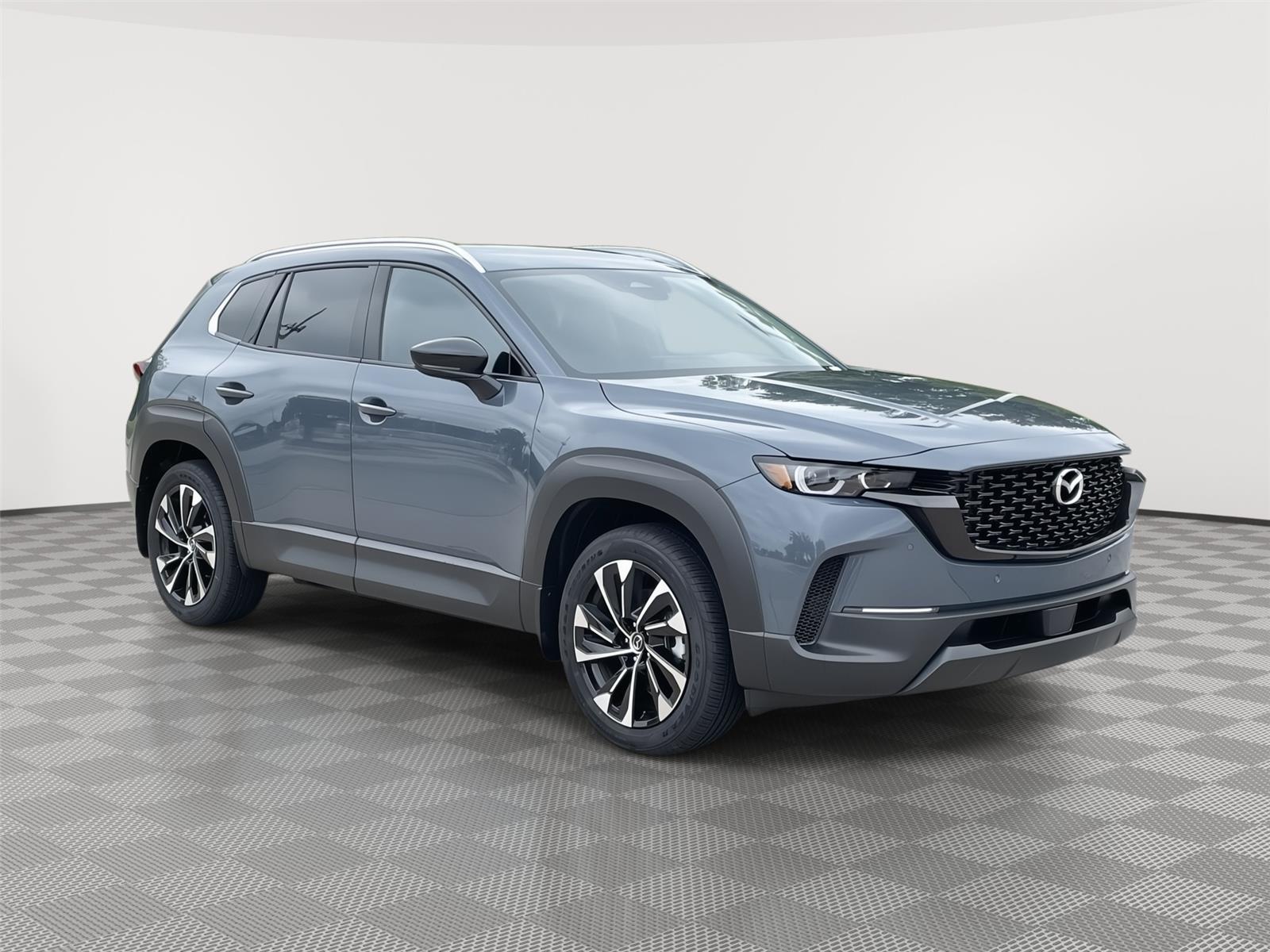 Vehicle photo 5