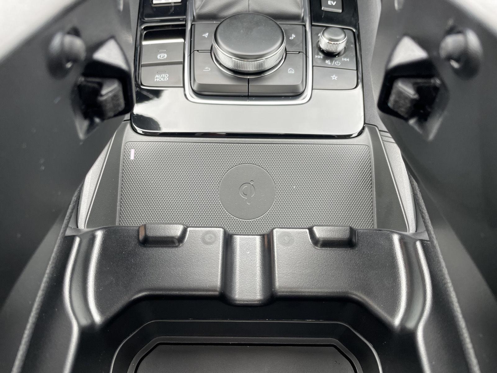 Vehicle photo 31
