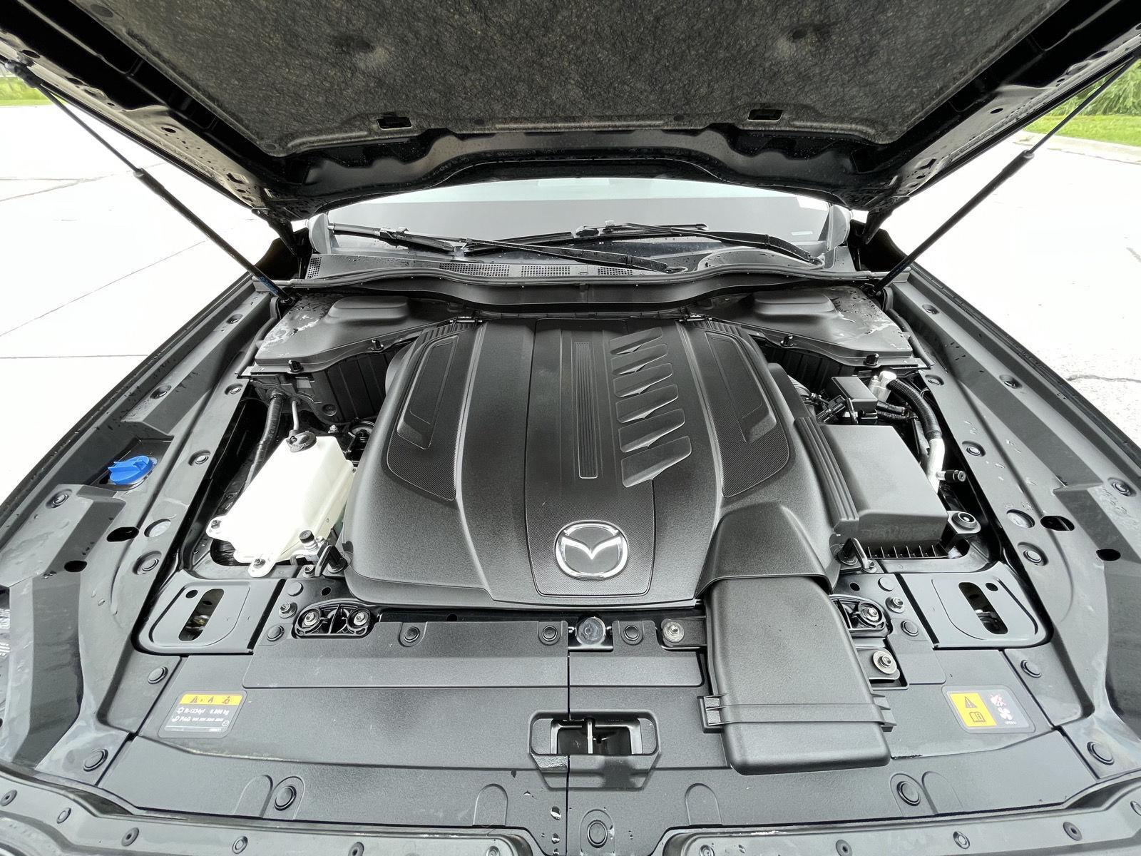 Vehicle photo 32
