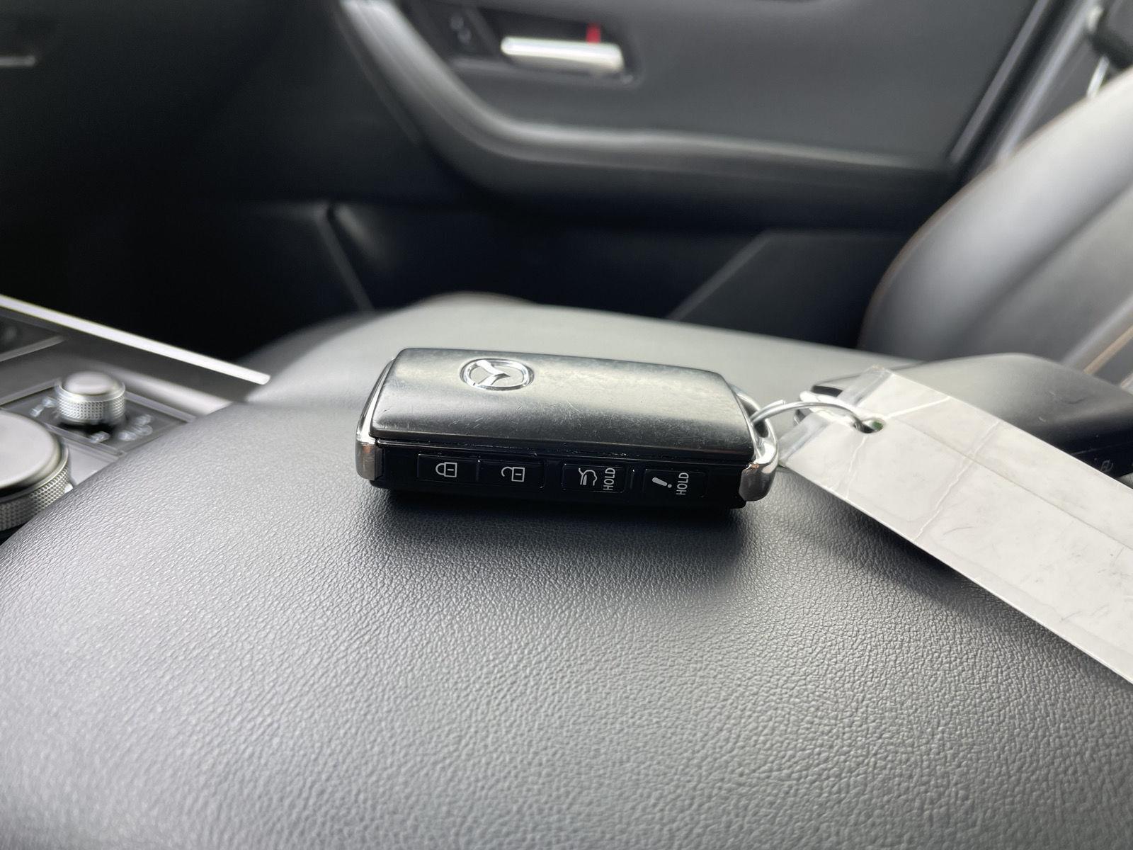 Vehicle photo 36
