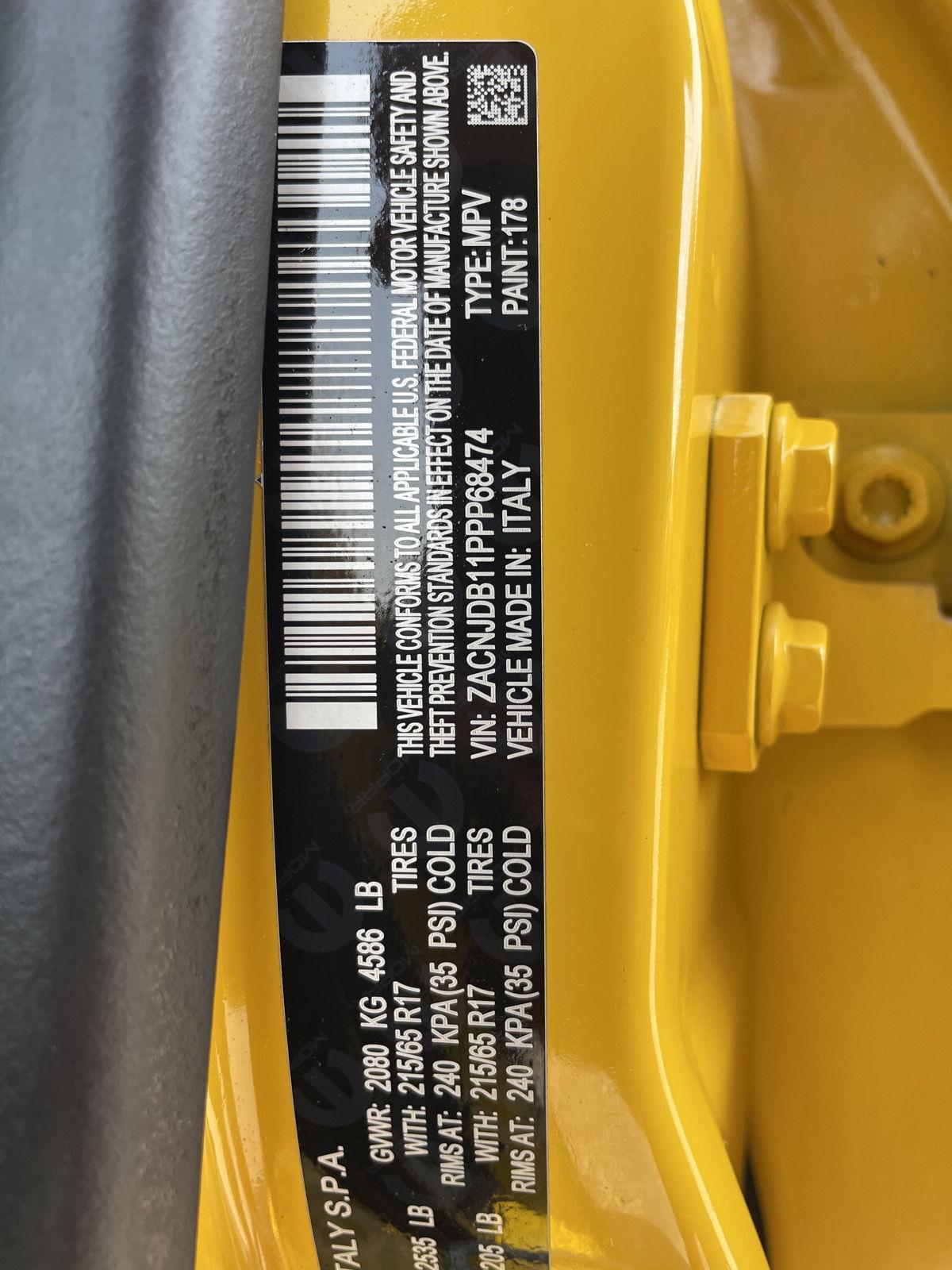 Vehicle photo 31