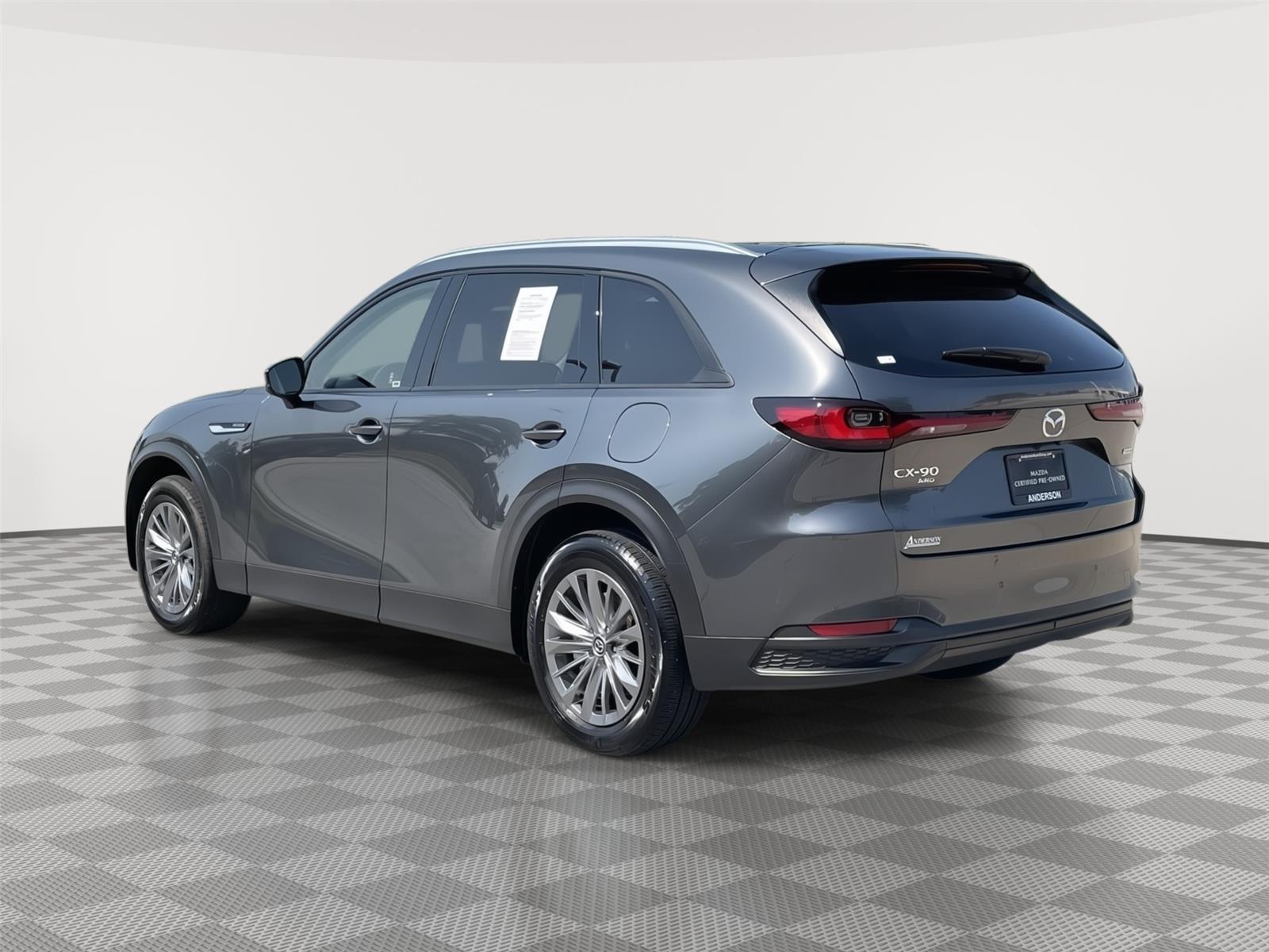 Vehicle photo 9