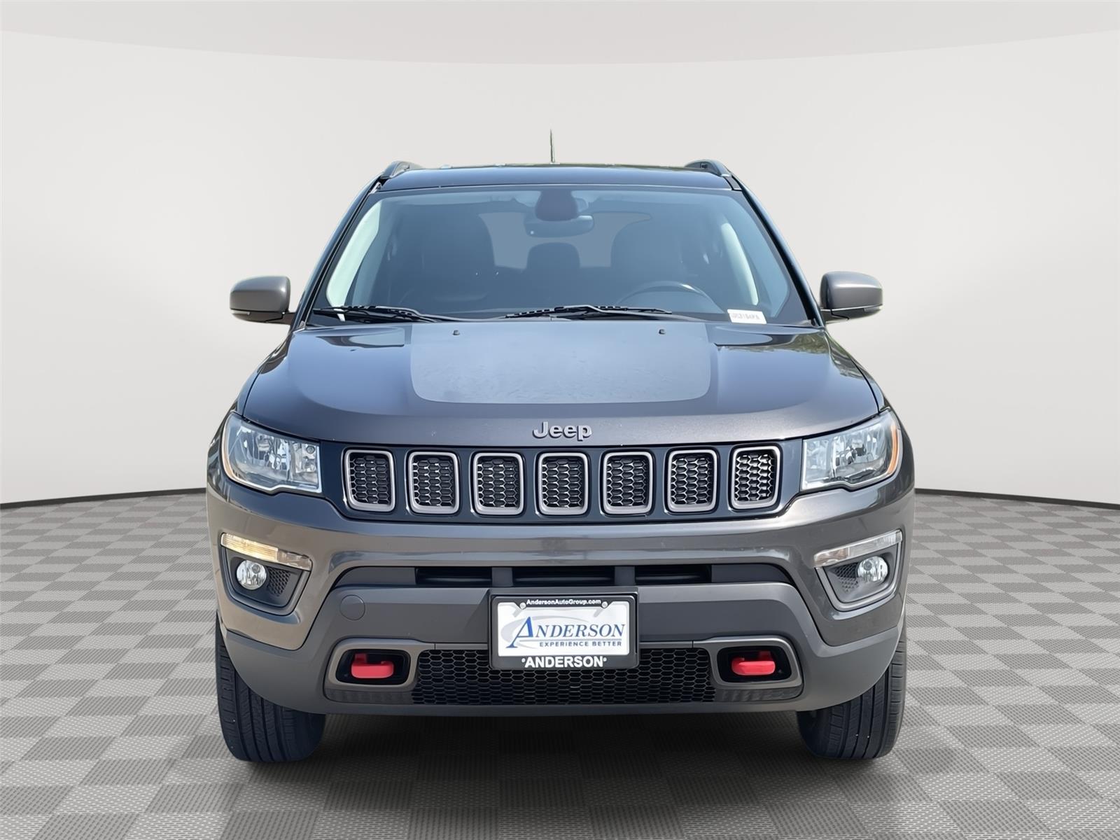 Vehicle photo 4