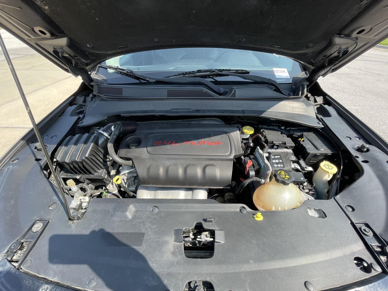 Vehicle photo 31