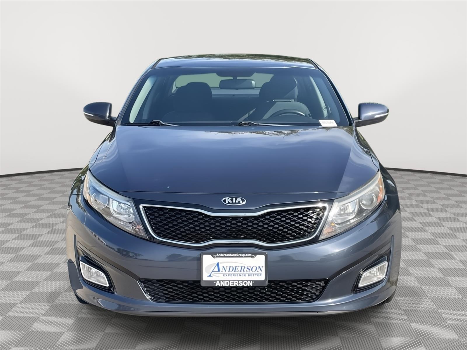 Vehicle photo 4