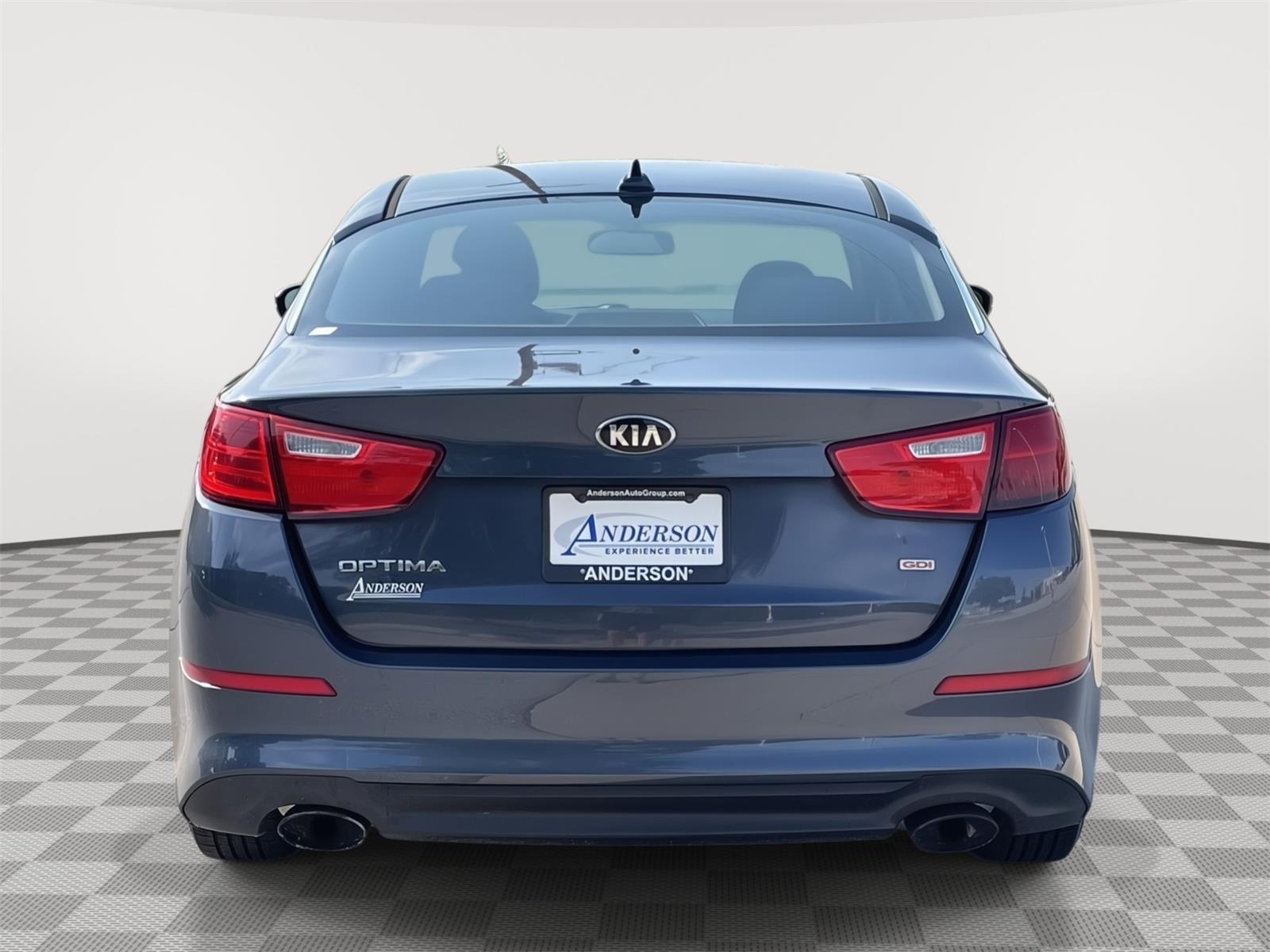 Vehicle photo 8