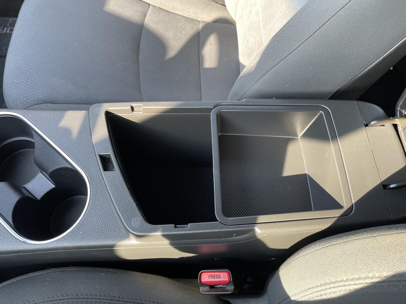 Vehicle photo 27