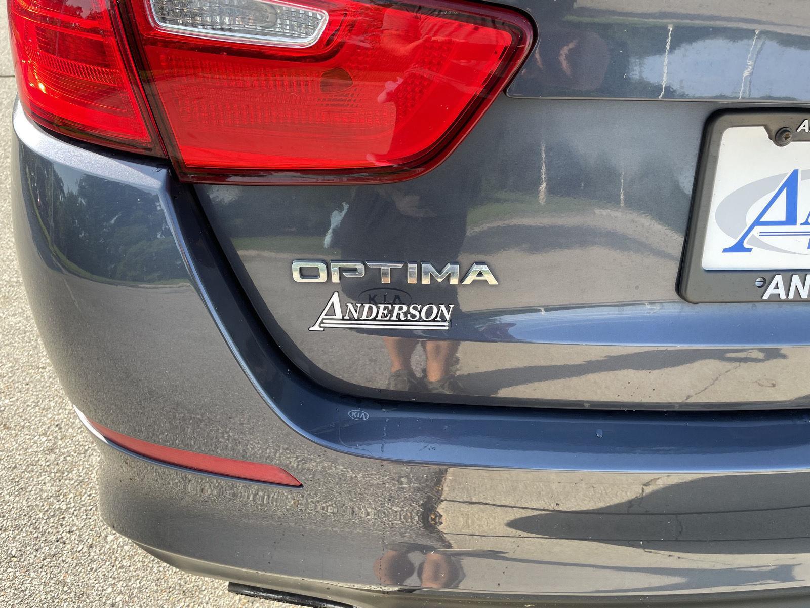 Vehicle photo 32