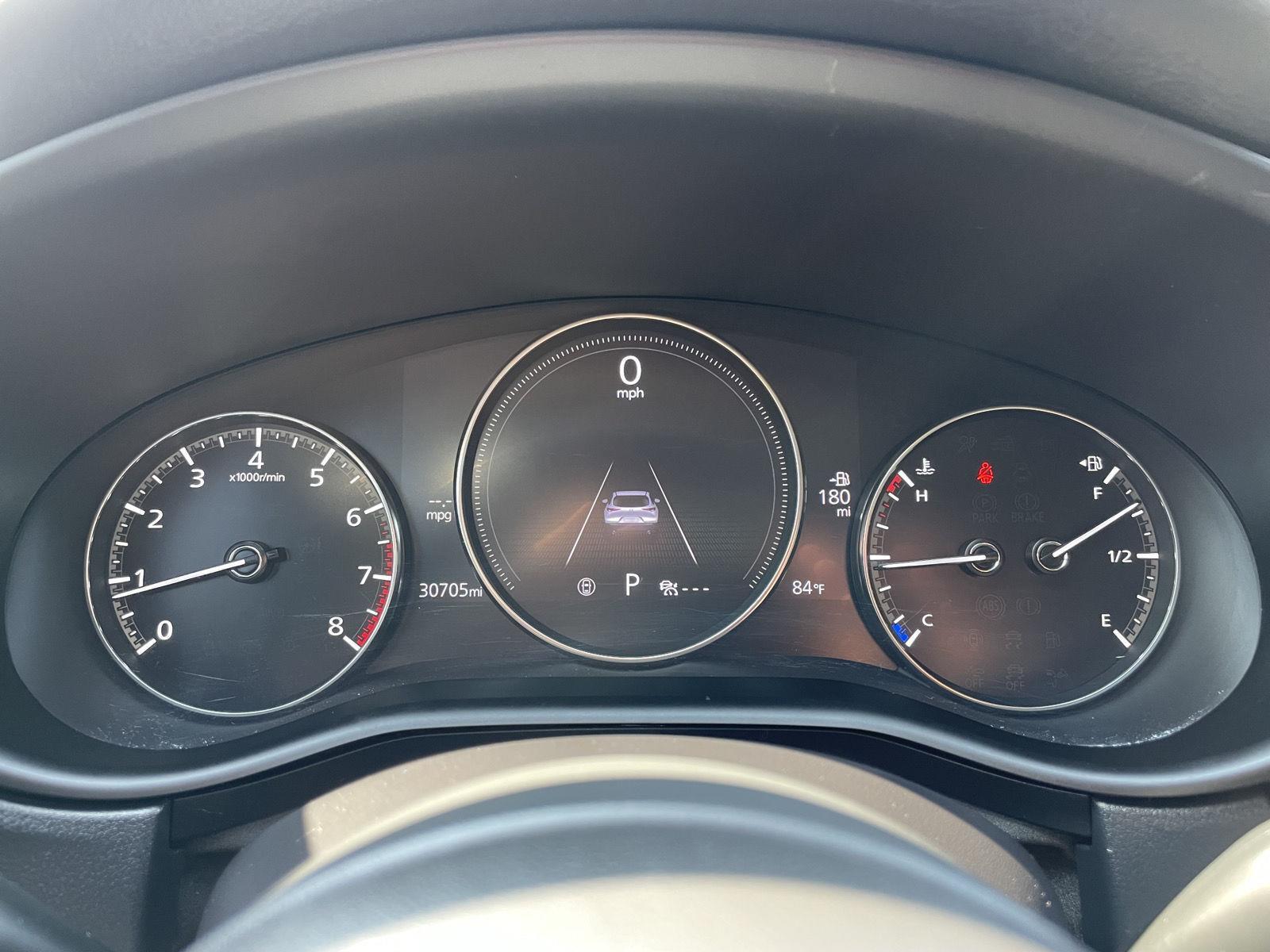 Vehicle photo 15