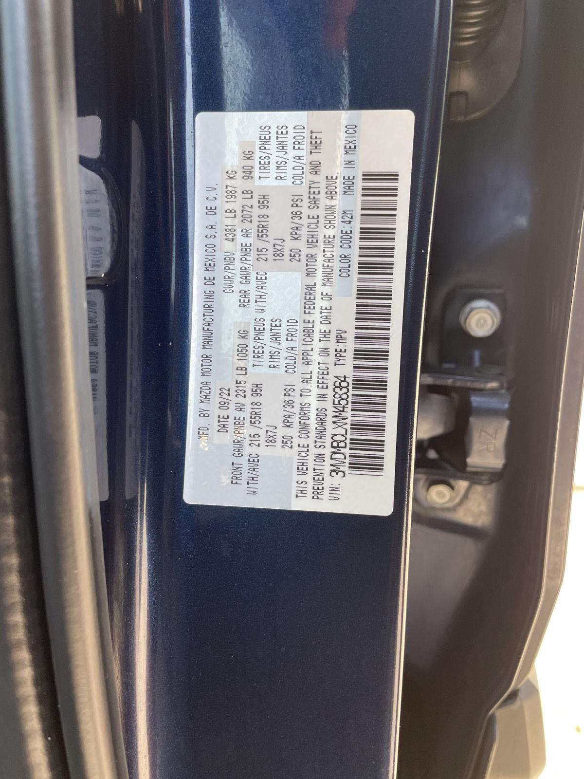 Vehicle photo 30