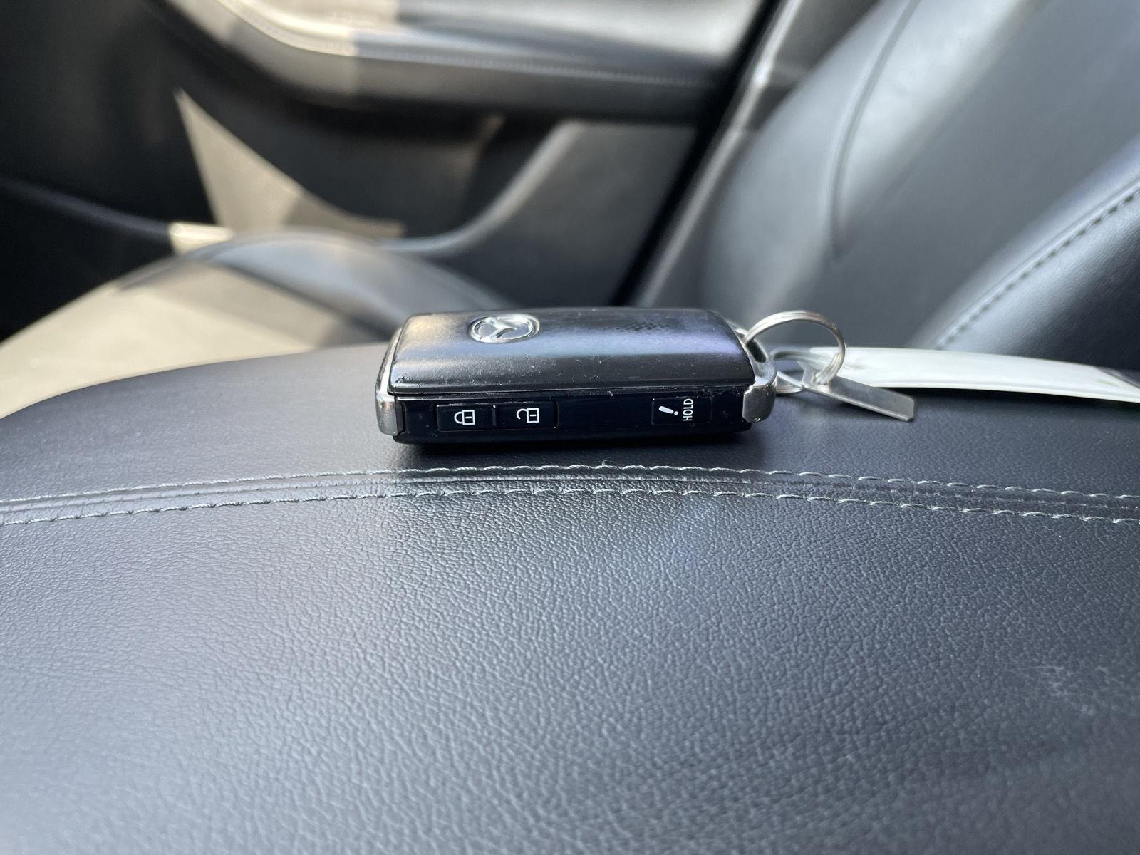 Vehicle photo 35
