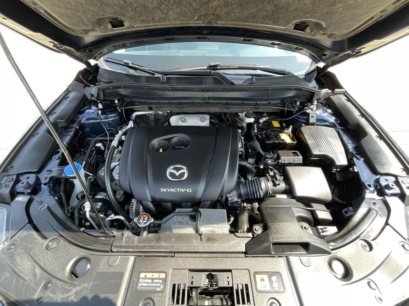 Vehicle photo 32
