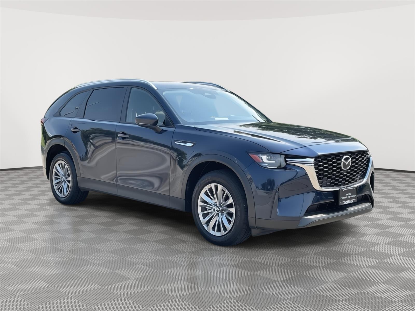 Vehicle photo 5