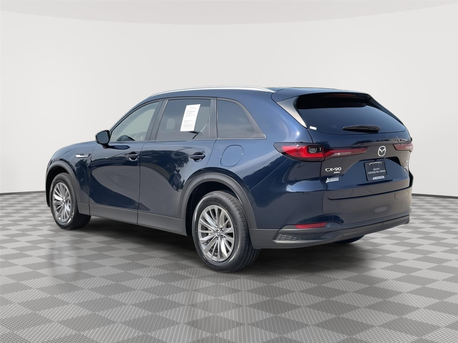 Vehicle photo 9