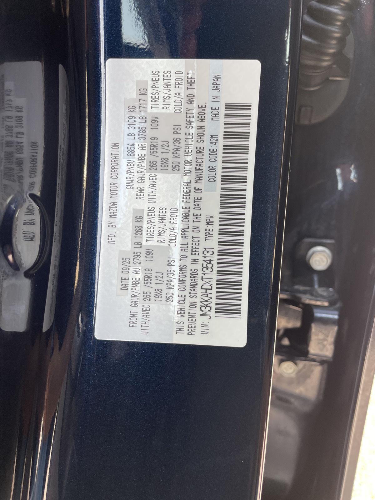 Vehicle photo 30