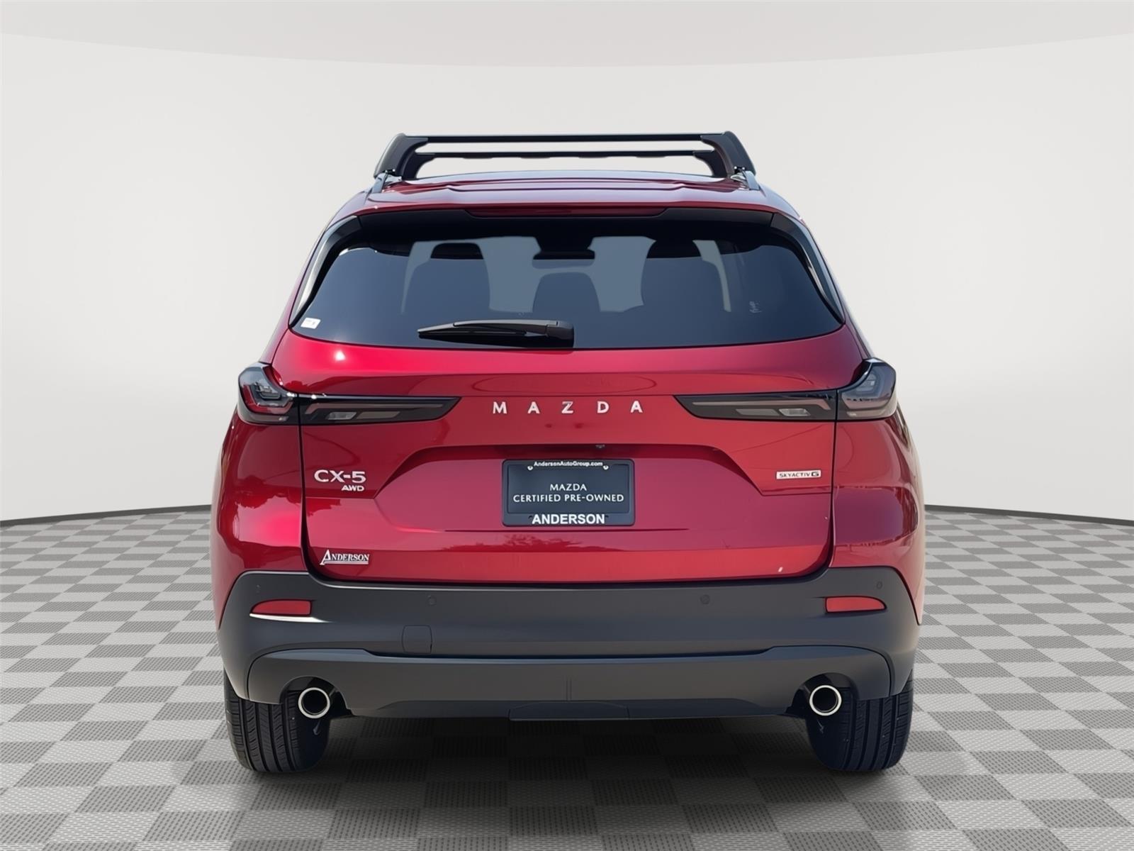 Vehicle photo 8
