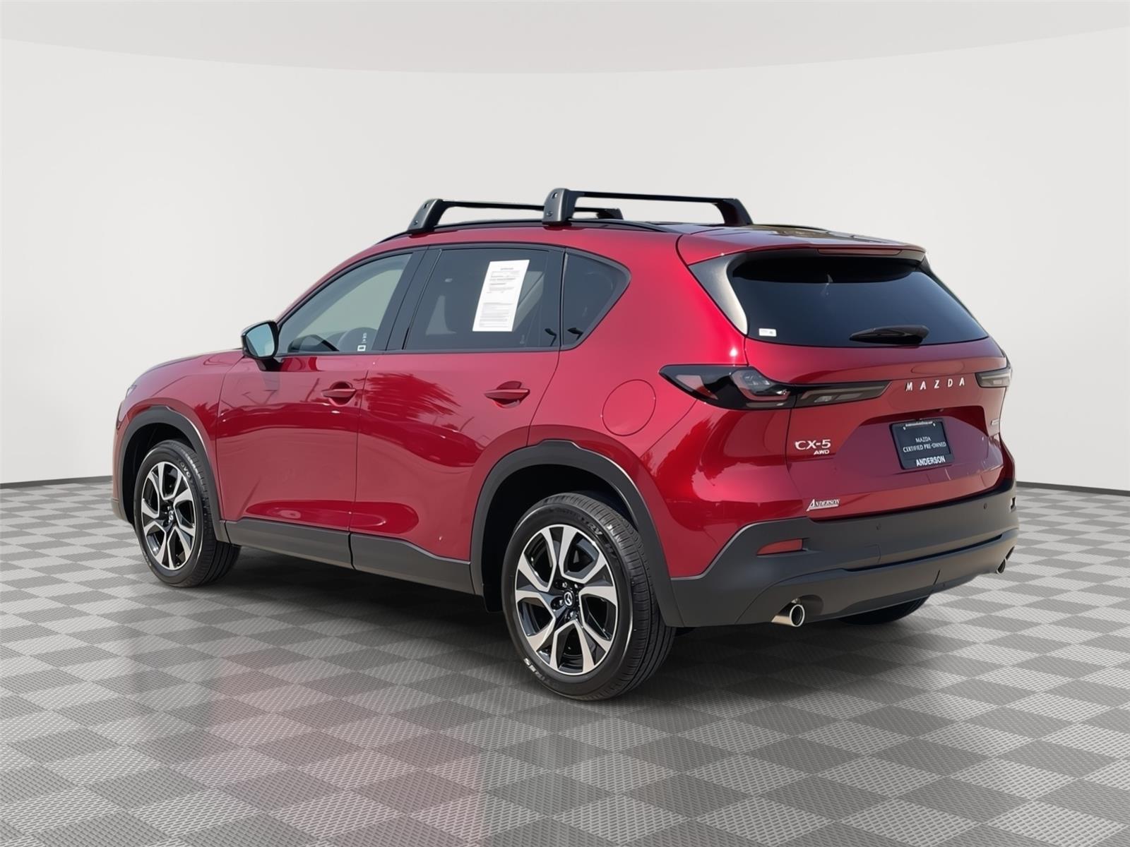 Vehicle photo 9