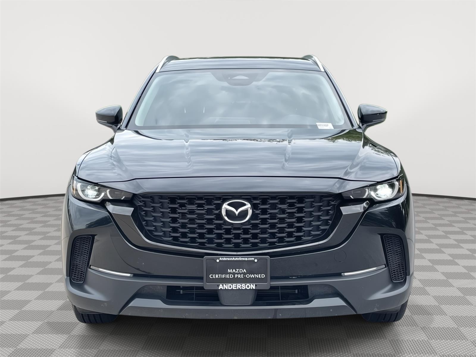 Vehicle photo 4