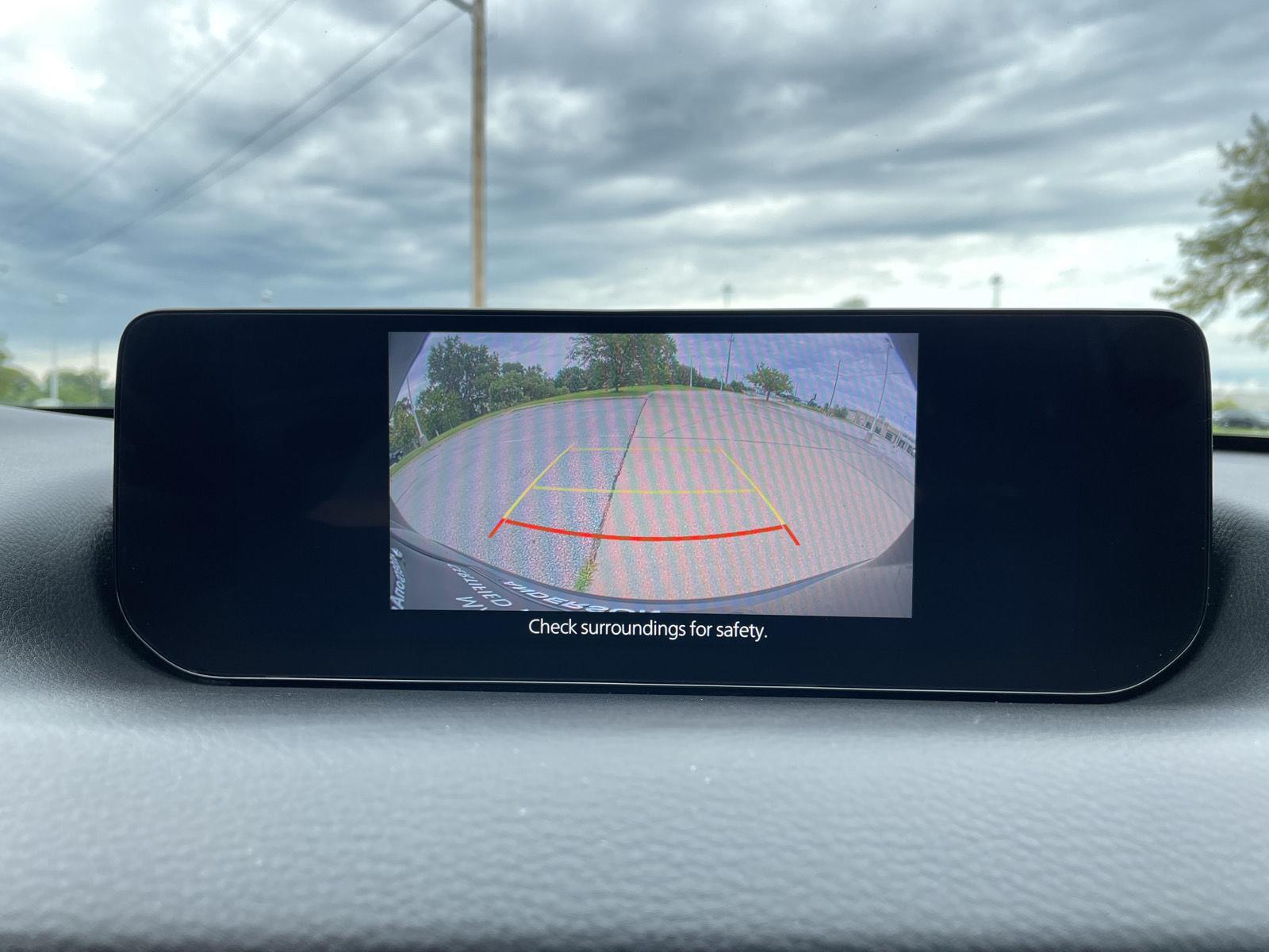 Vehicle photo 22