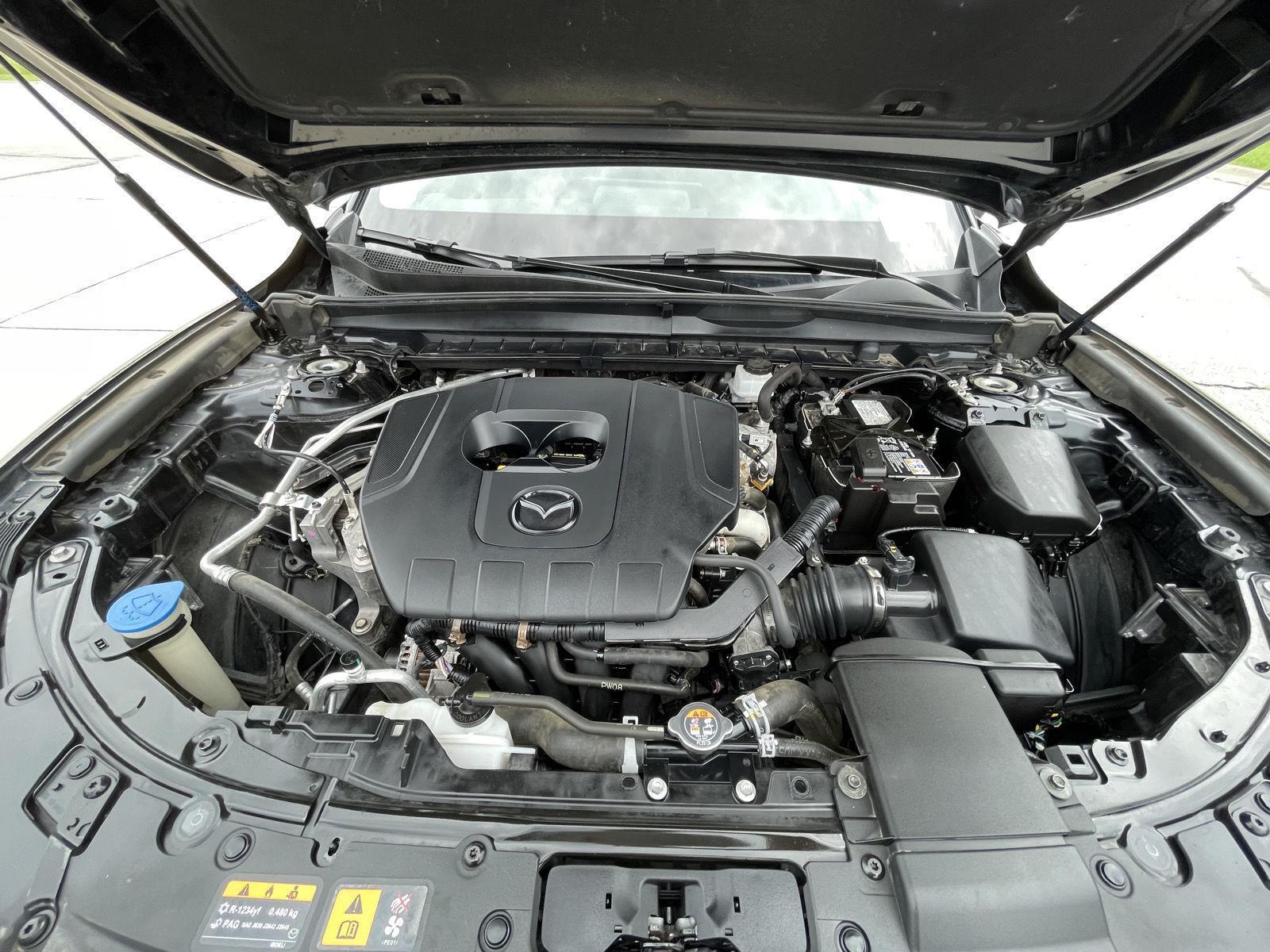 Vehicle photo 32