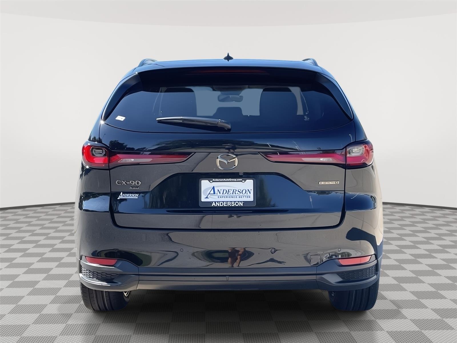Vehicle photo 8