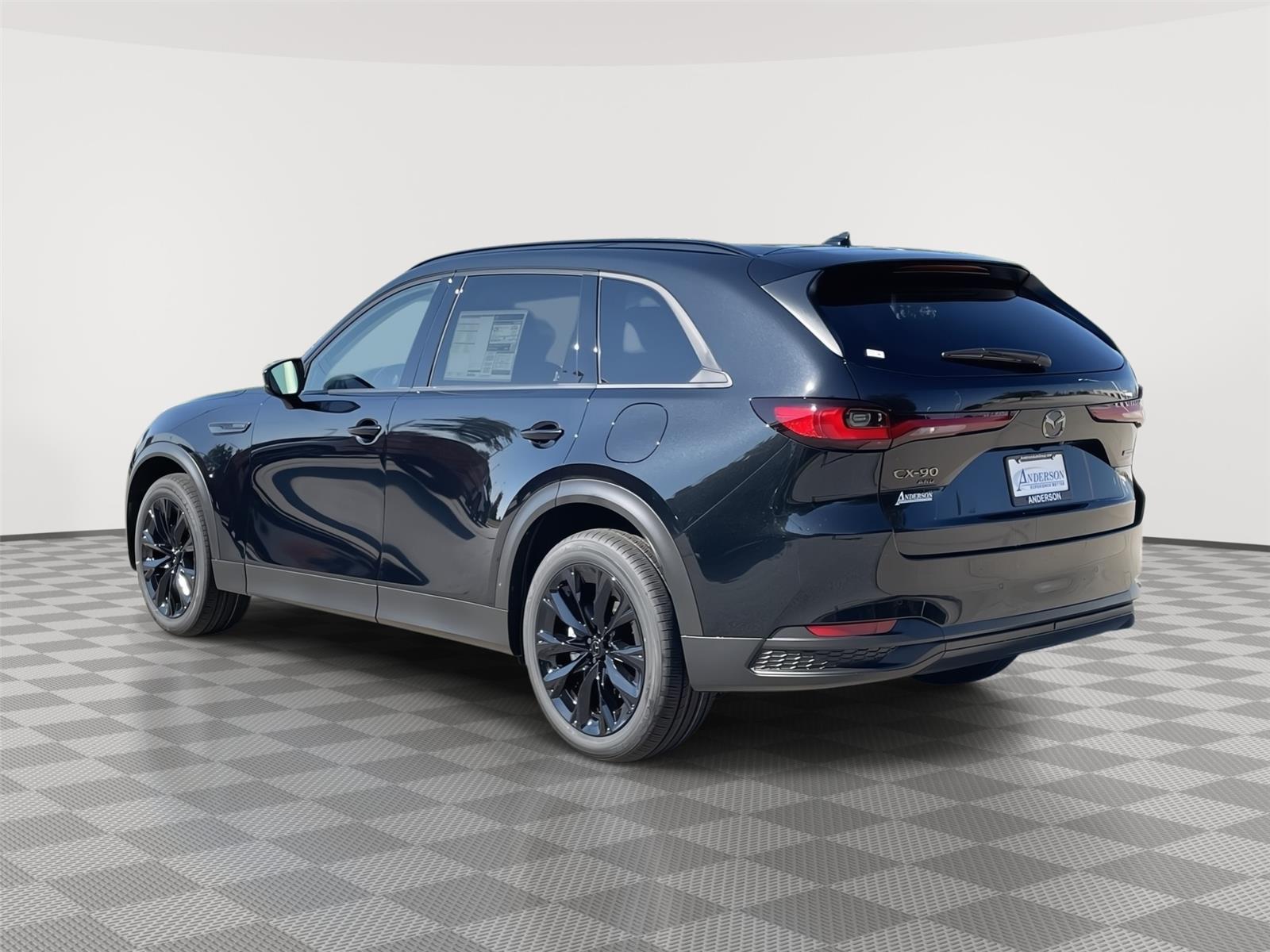 Vehicle photo 9