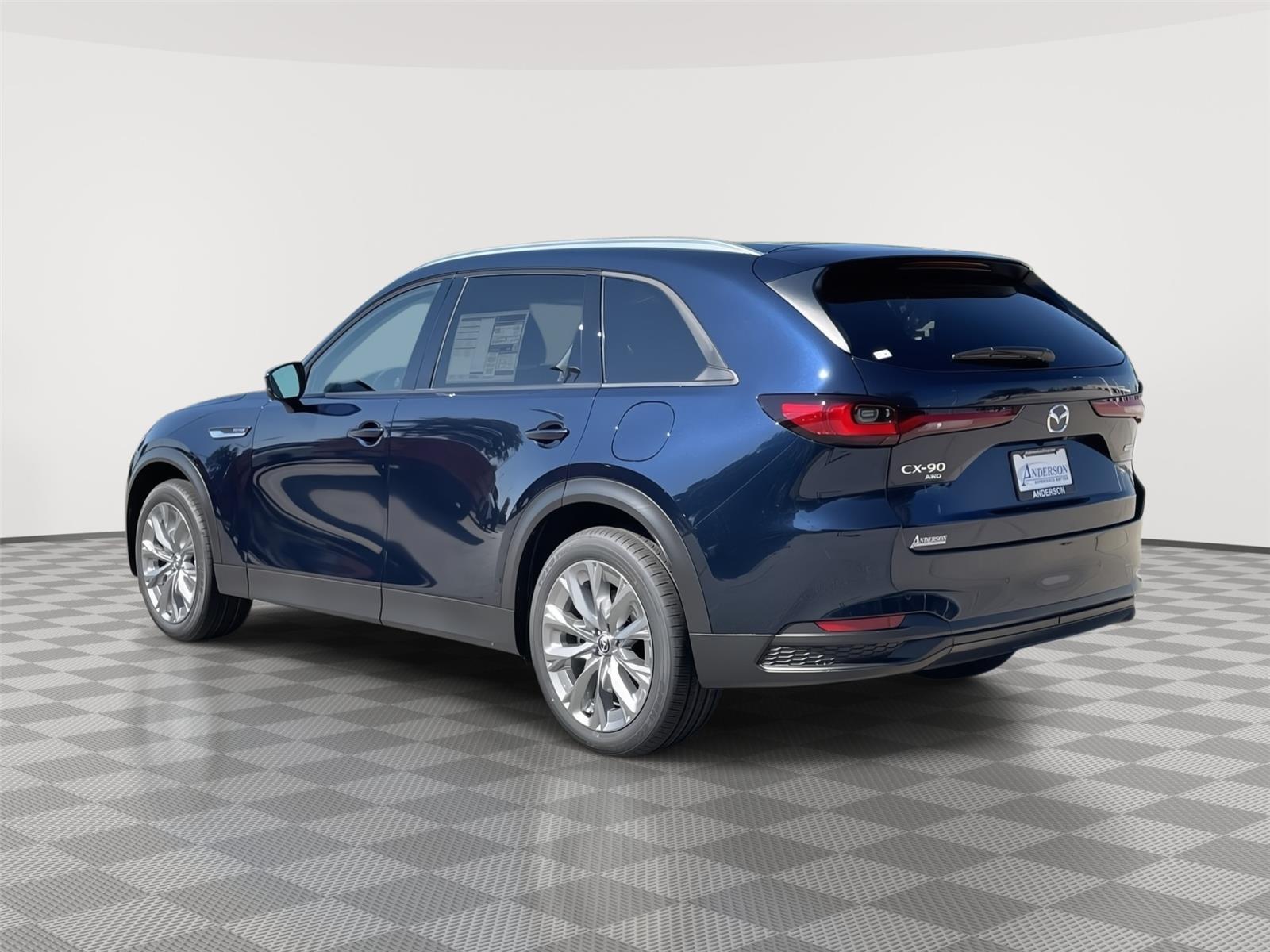 Vehicle photo 9