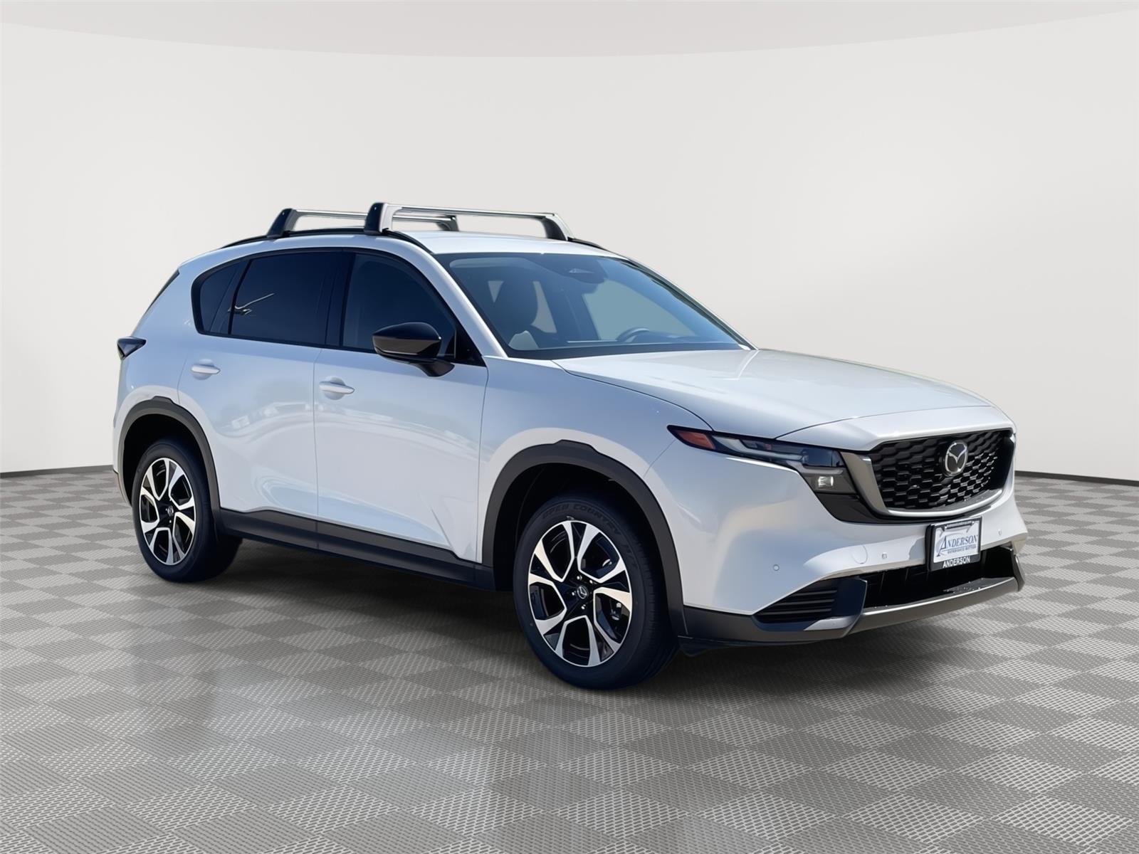 Vehicle photo 5