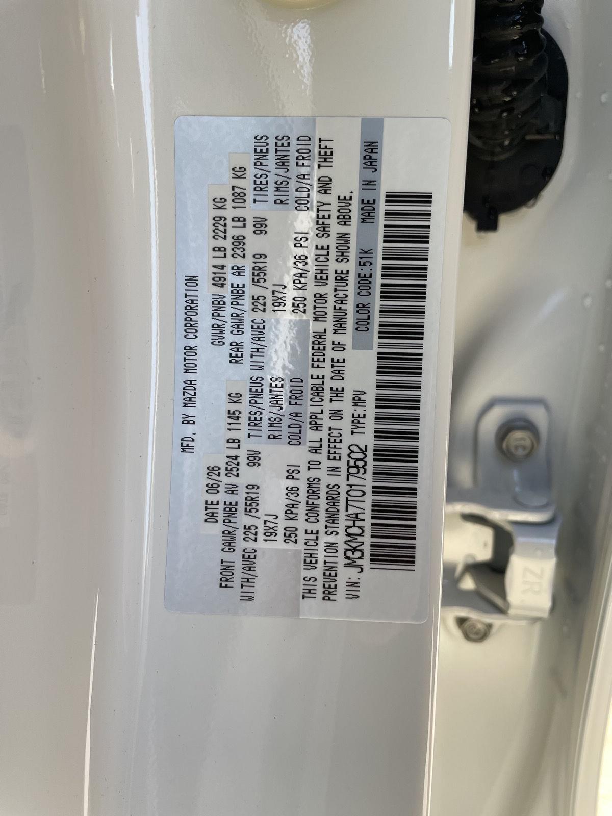 Vehicle photo 29