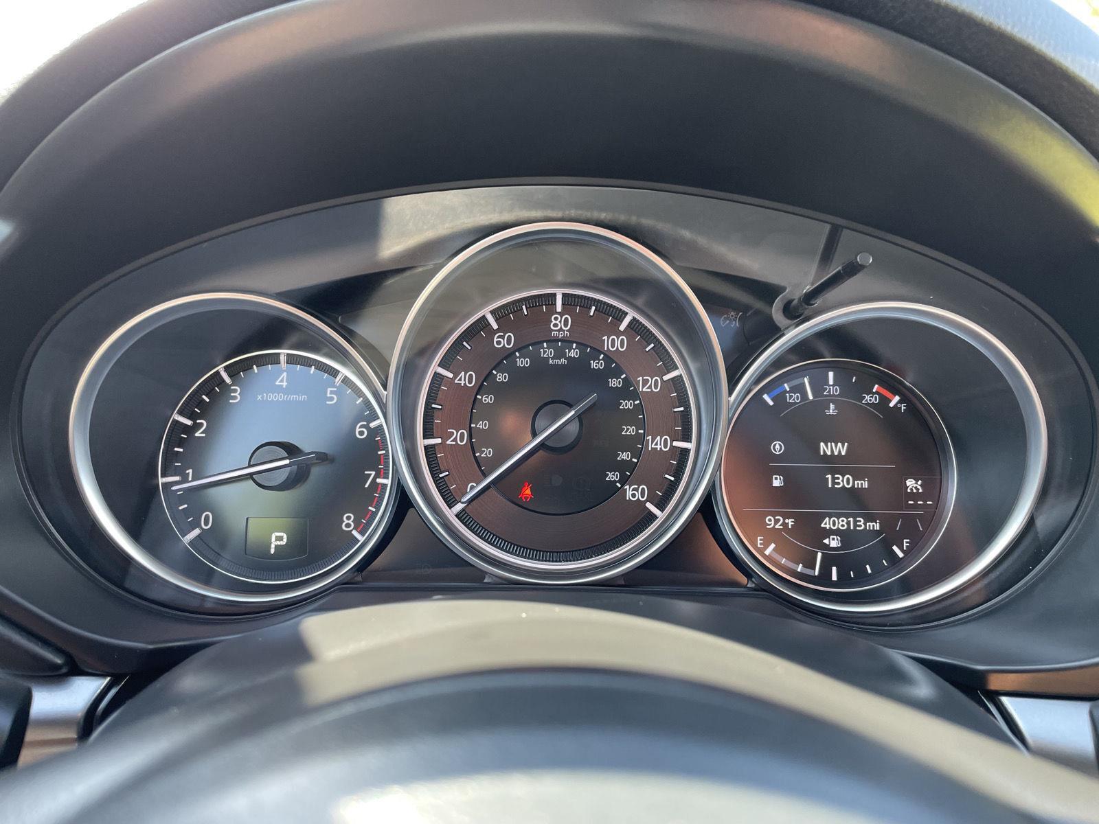 Vehicle photo 15