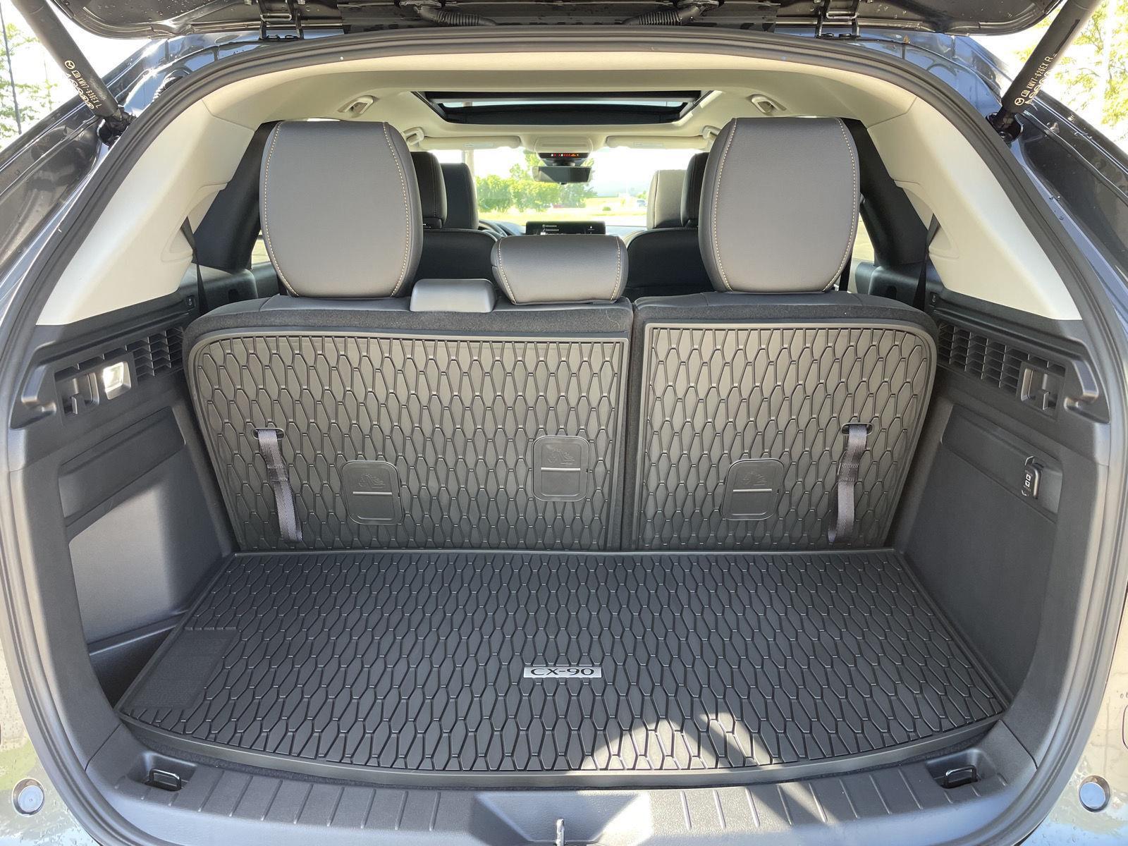 Vehicle photo 38
