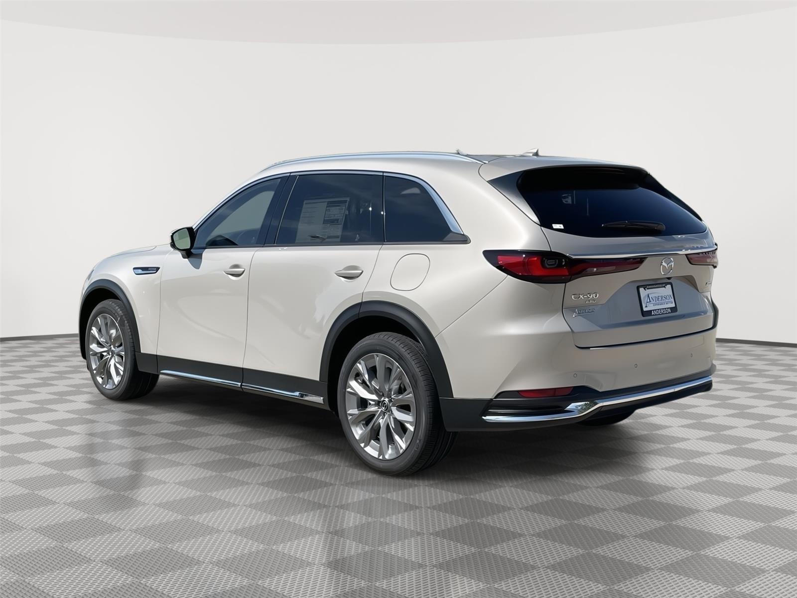 Vehicle photo 9