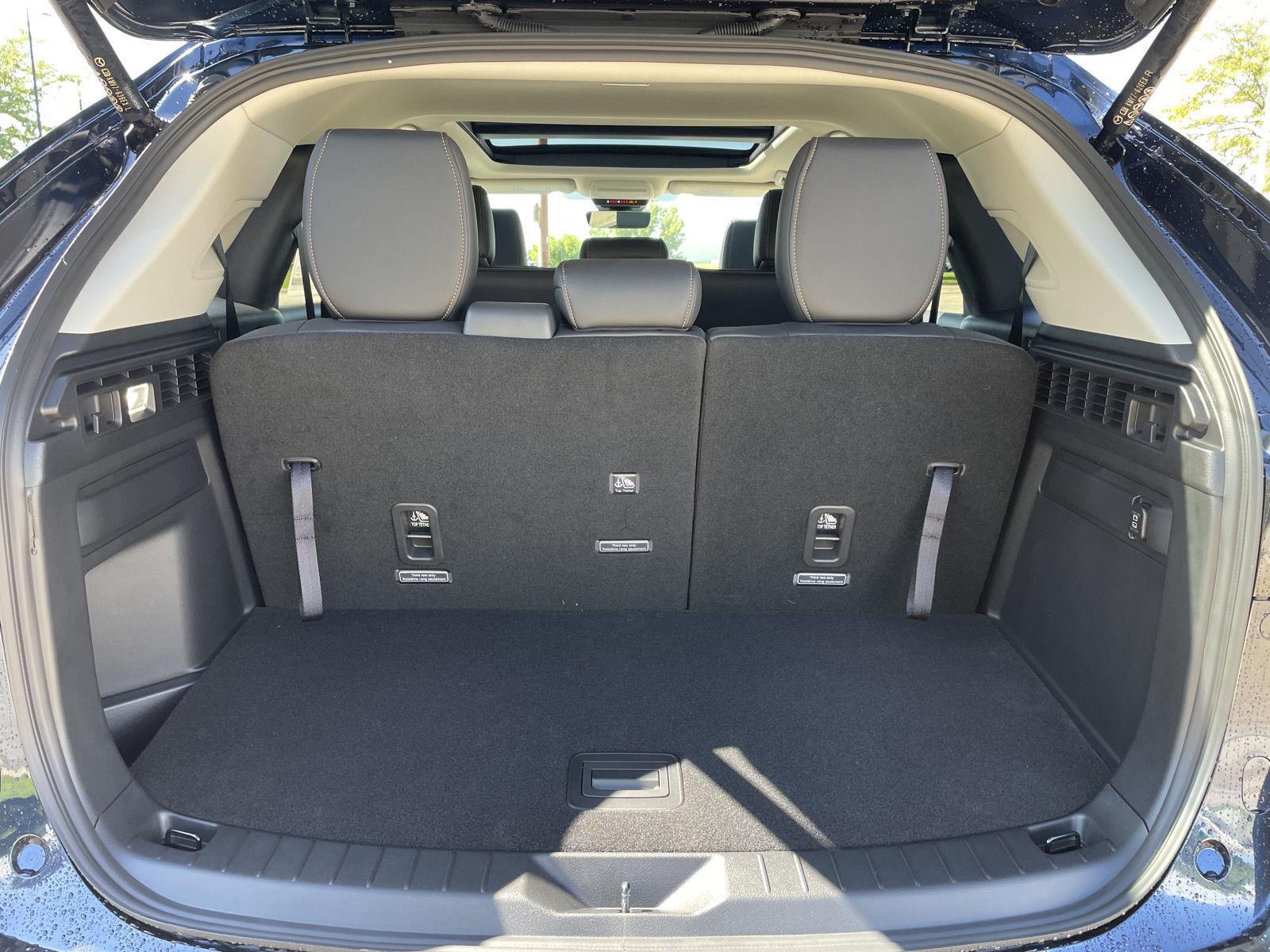 Vehicle photo 38