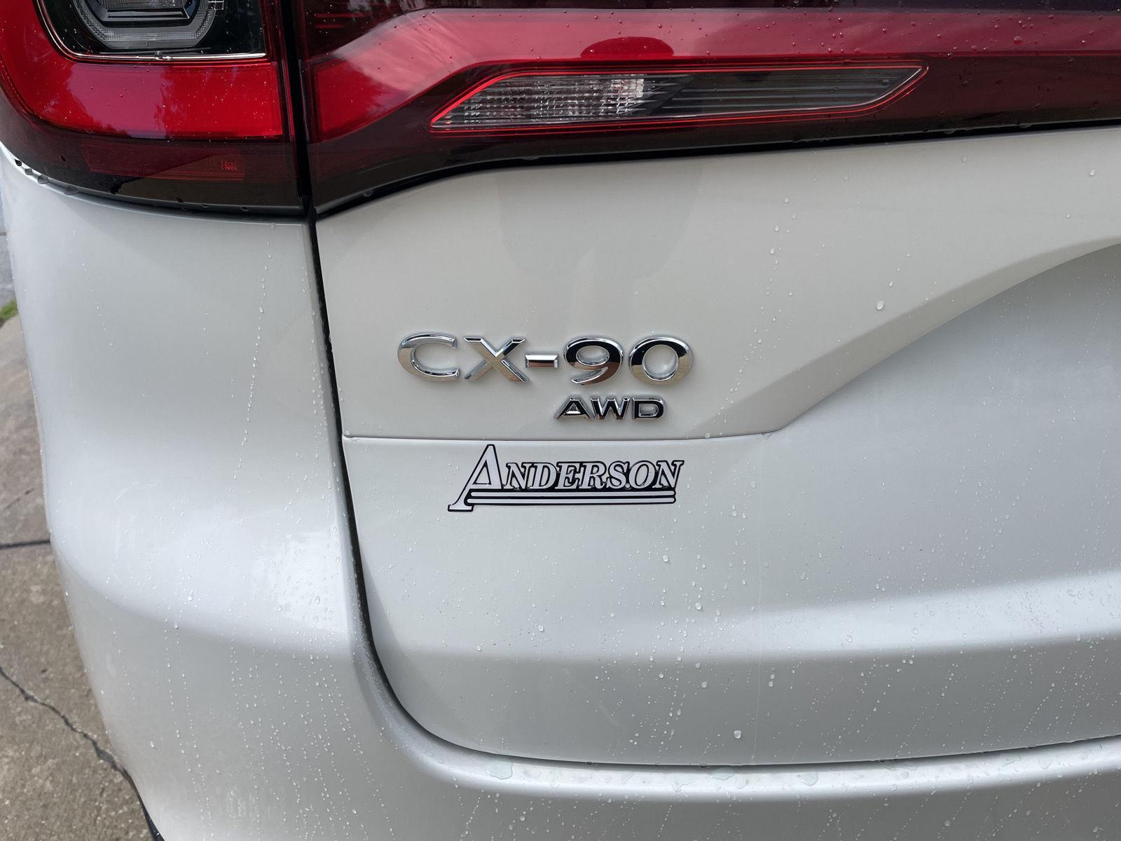 Vehicle photo 38