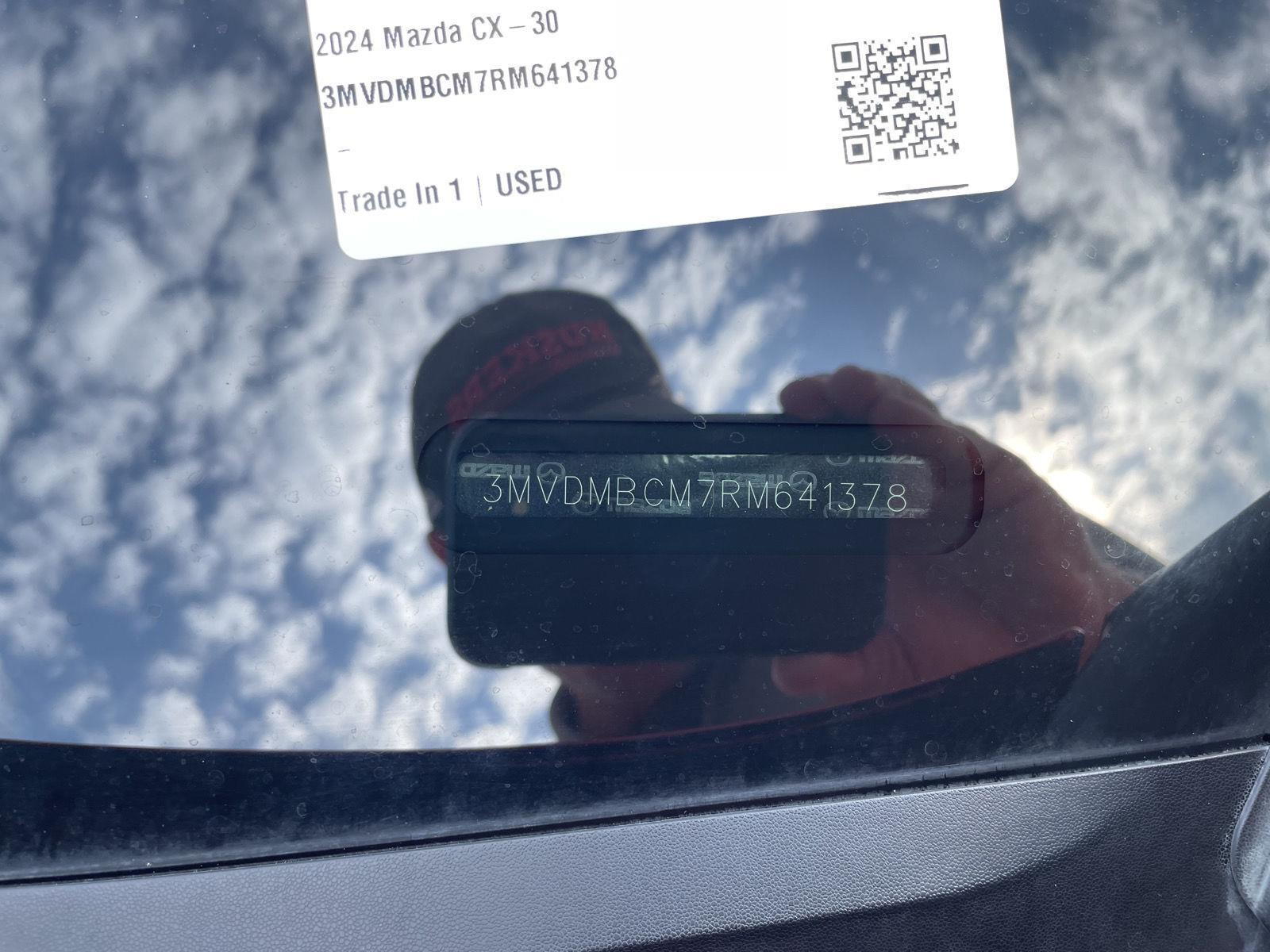 Vehicle photo 31