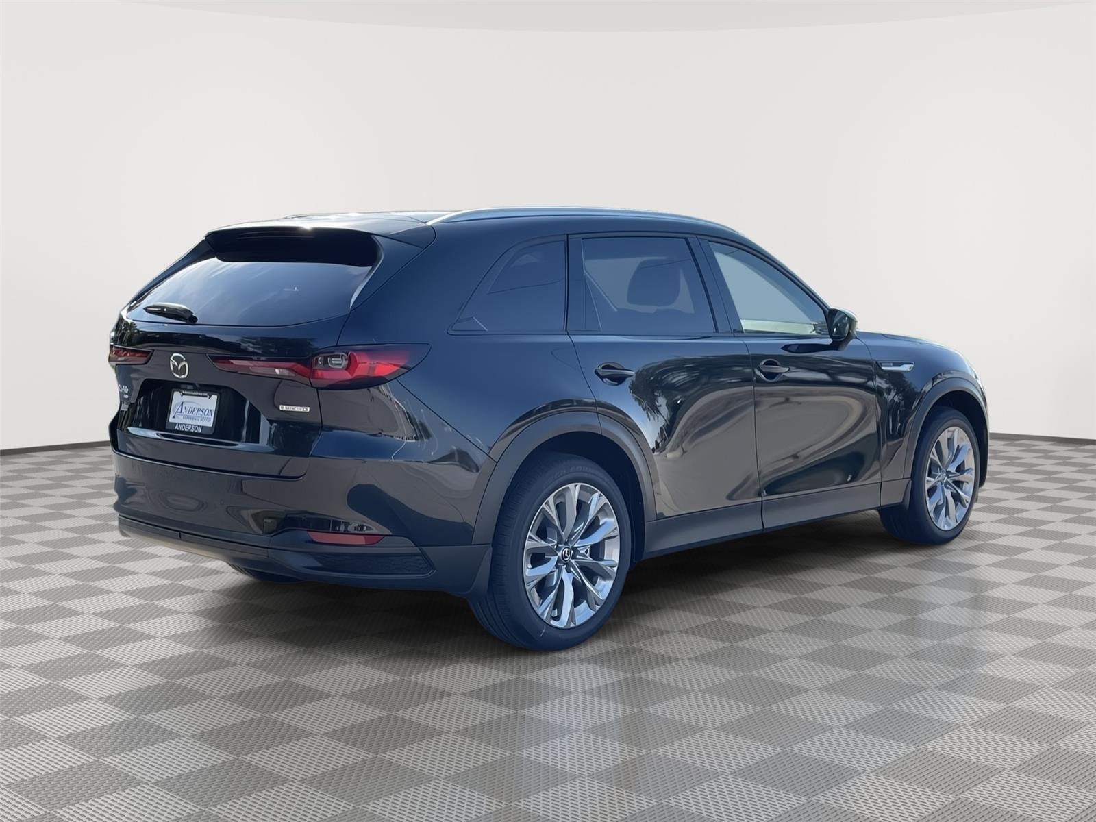 Vehicle photo 7