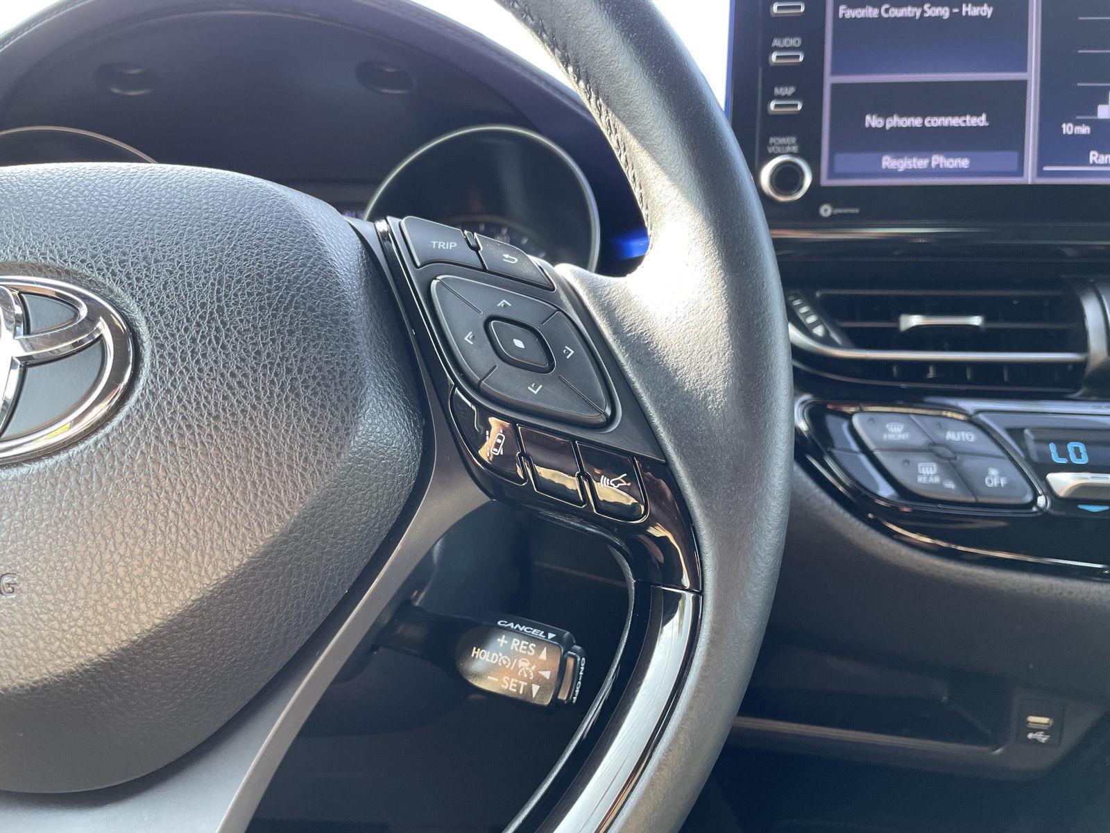 Vehicle photo 14
