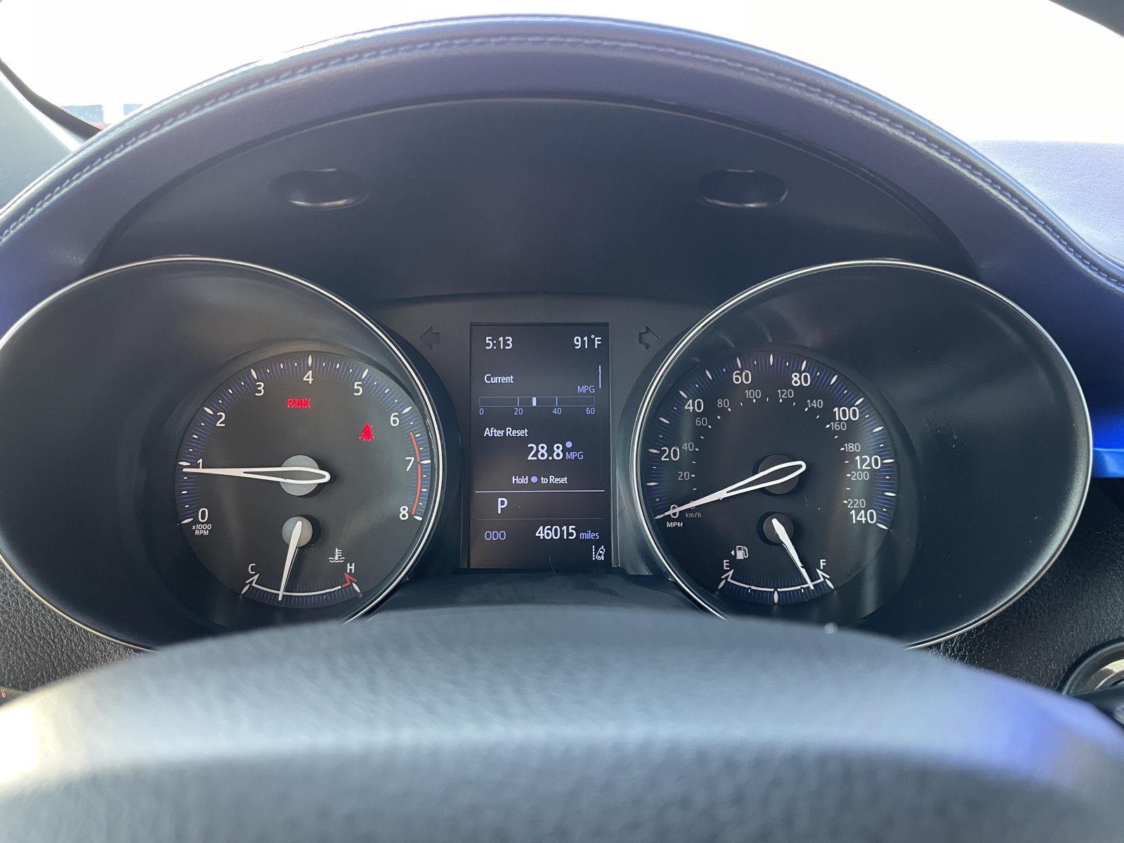 Vehicle photo 15