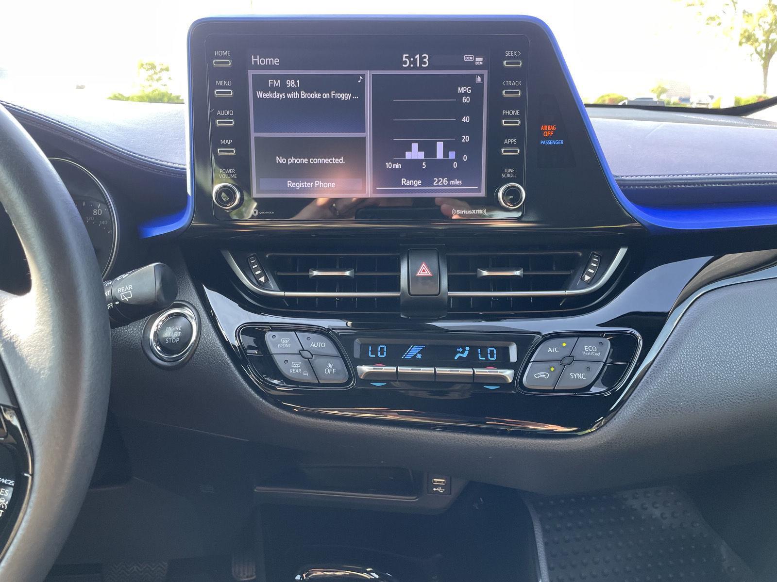Vehicle photo 22