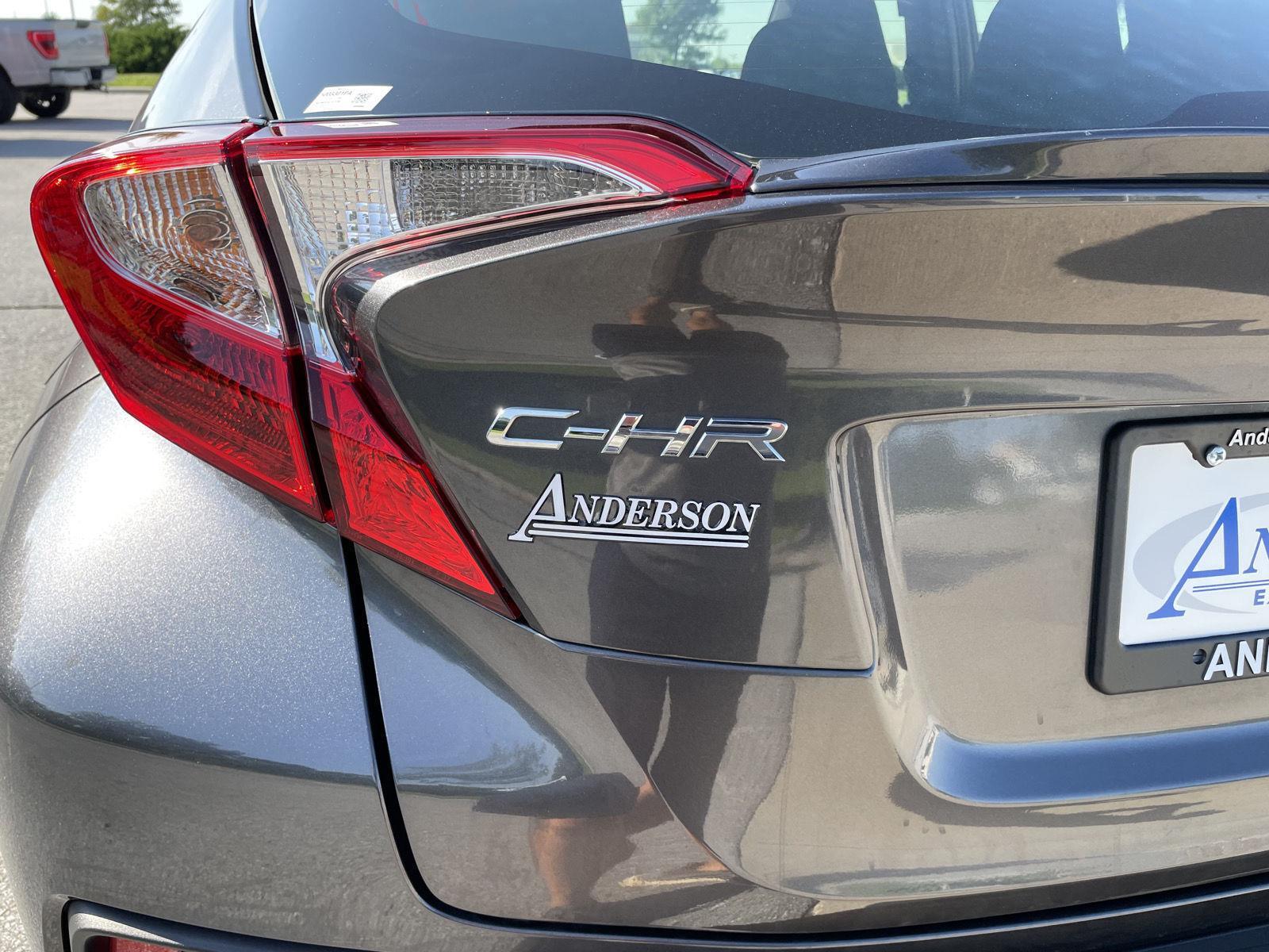 Vehicle photo 34