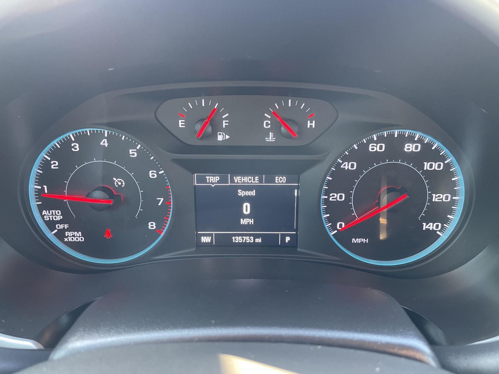 Vehicle photo 15
