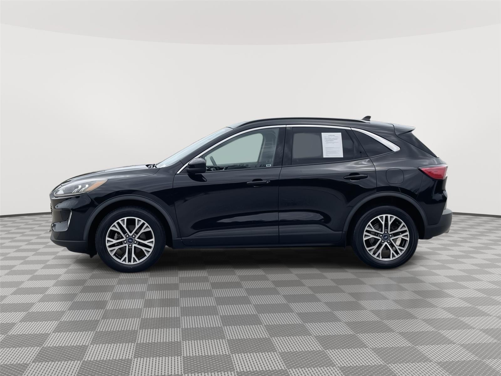 Used 2020 Ford Escape SEL with VIN 1FMCU9H64LUC19115 for sale in Kansas City