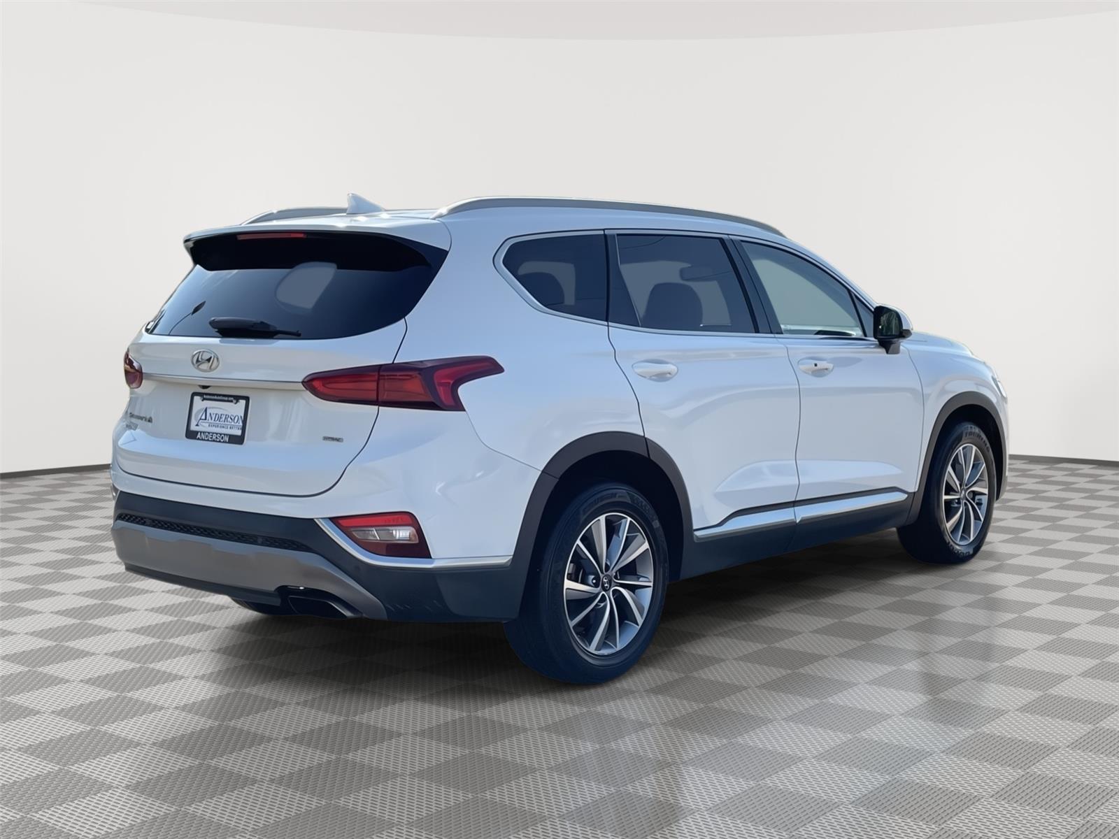 Vehicle photo 7