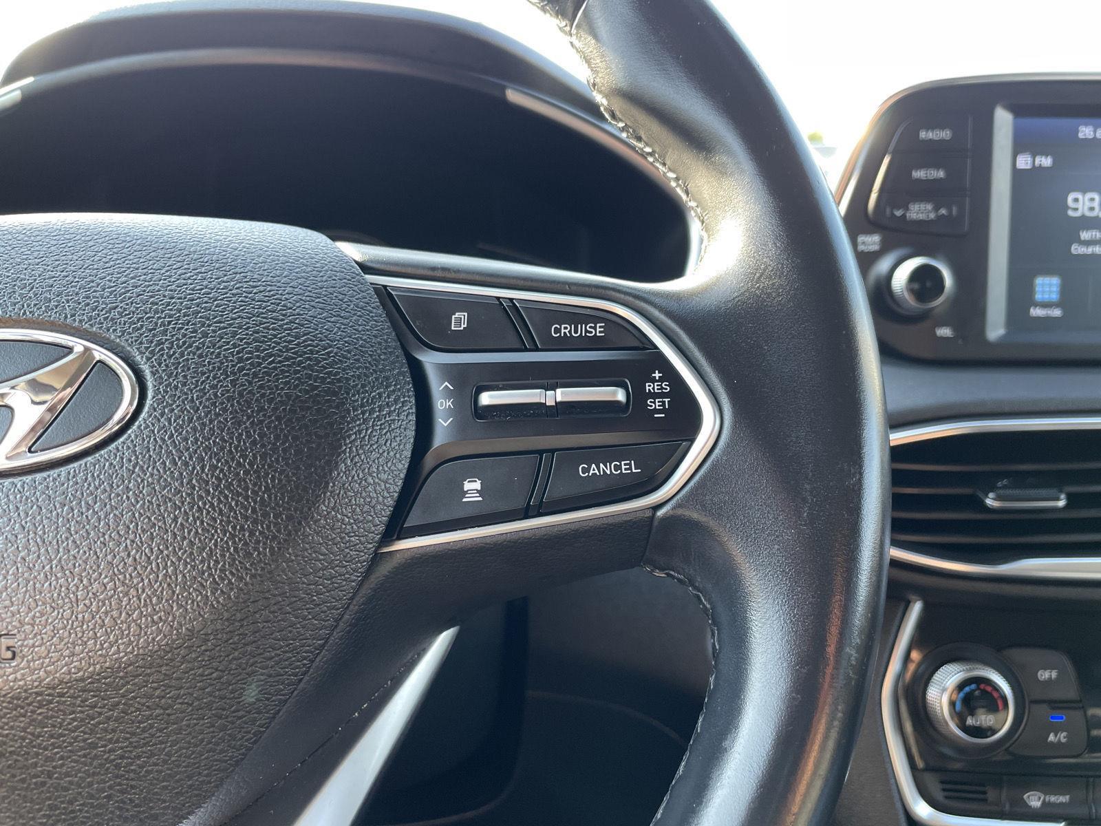 Vehicle photo 14