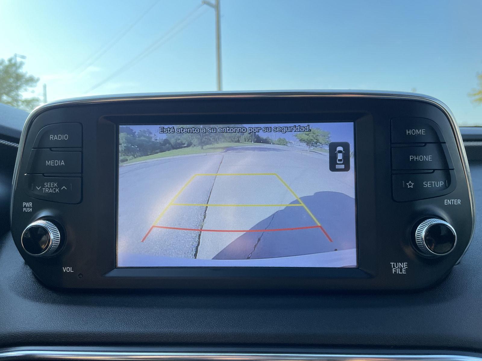 Vehicle photo 23