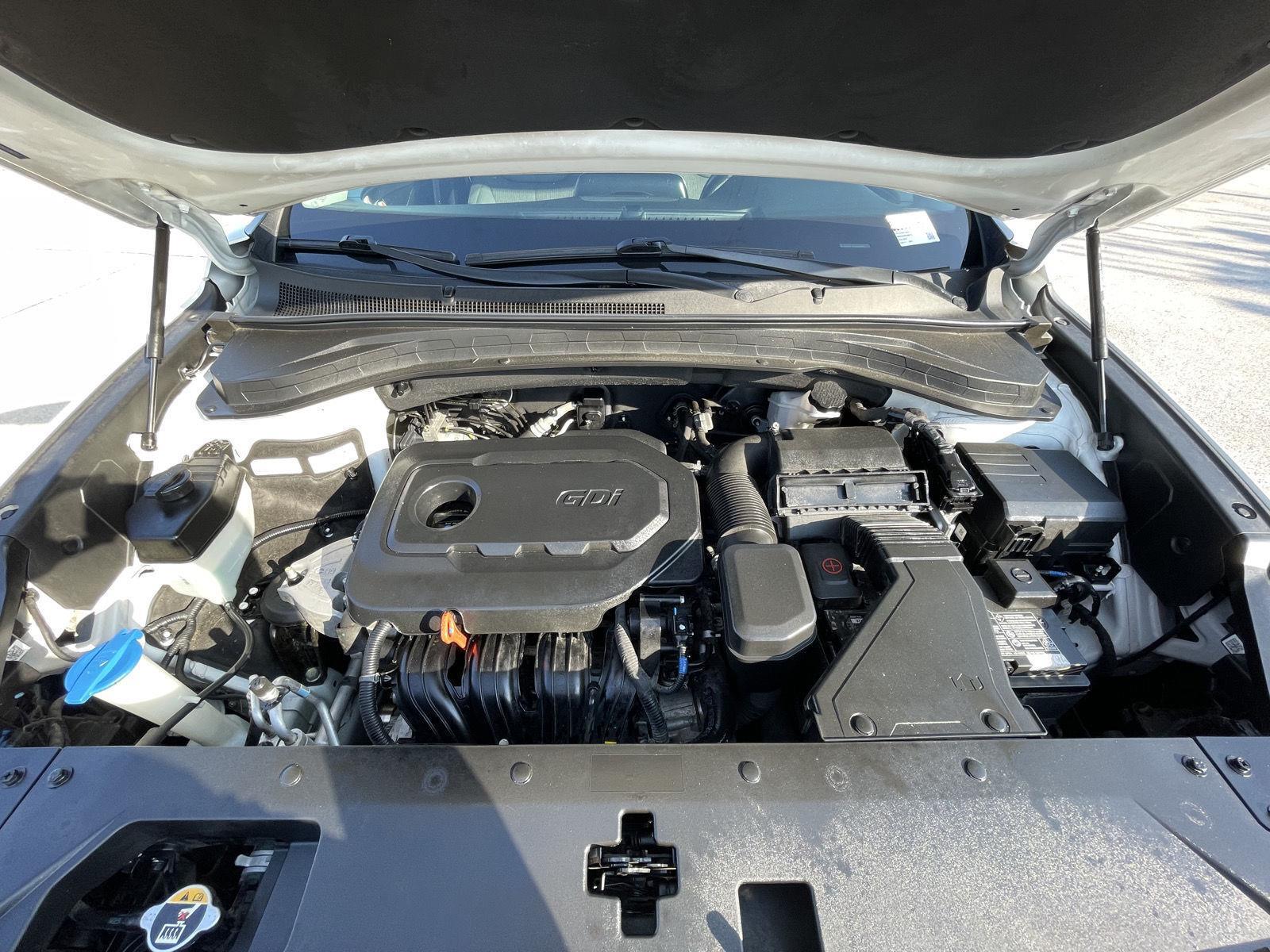 Vehicle photo 34