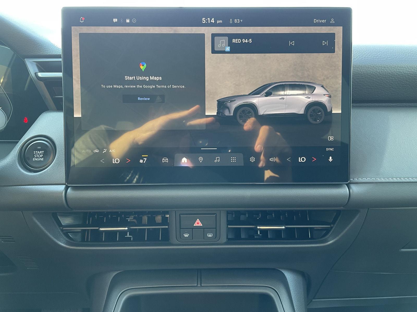 Vehicle photo 21