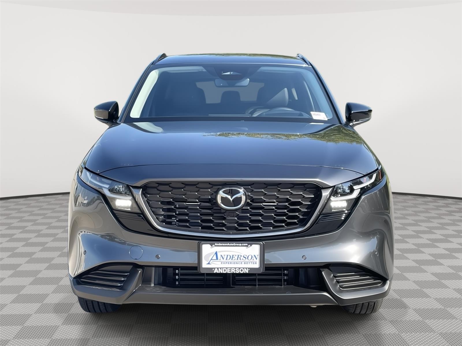 Vehicle photo 4