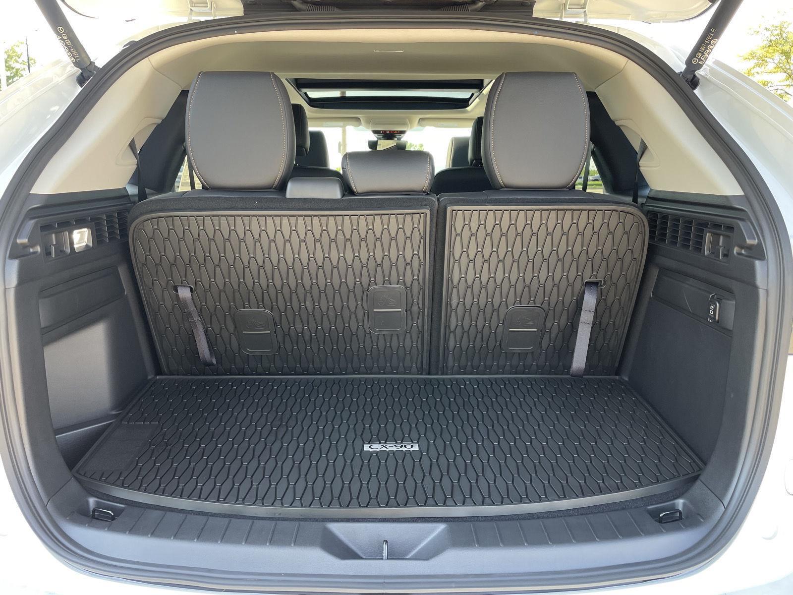 Vehicle photo 38